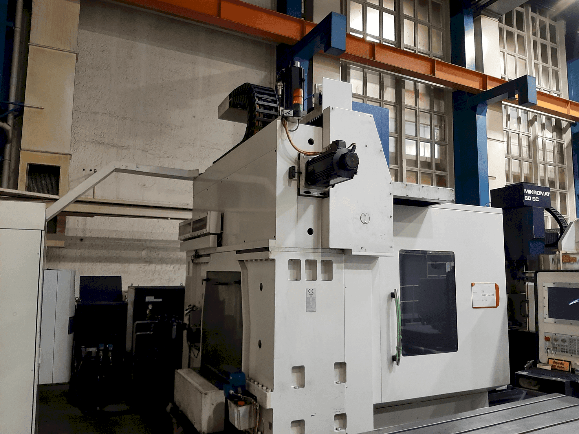 Makine MIKROMAT 8V - Önden görünüm