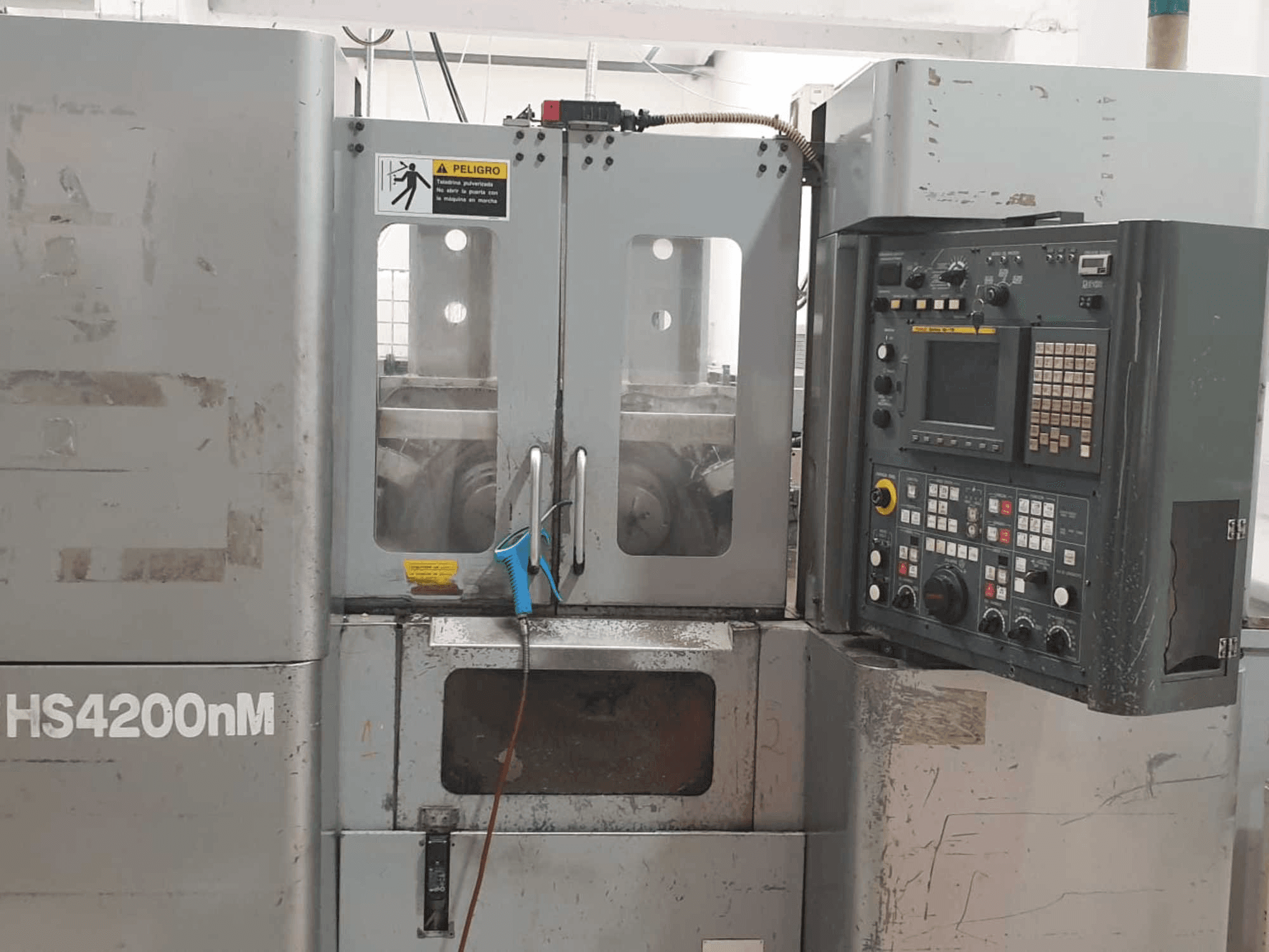 Makine KITAKO HS4200NM - Önden görünüm