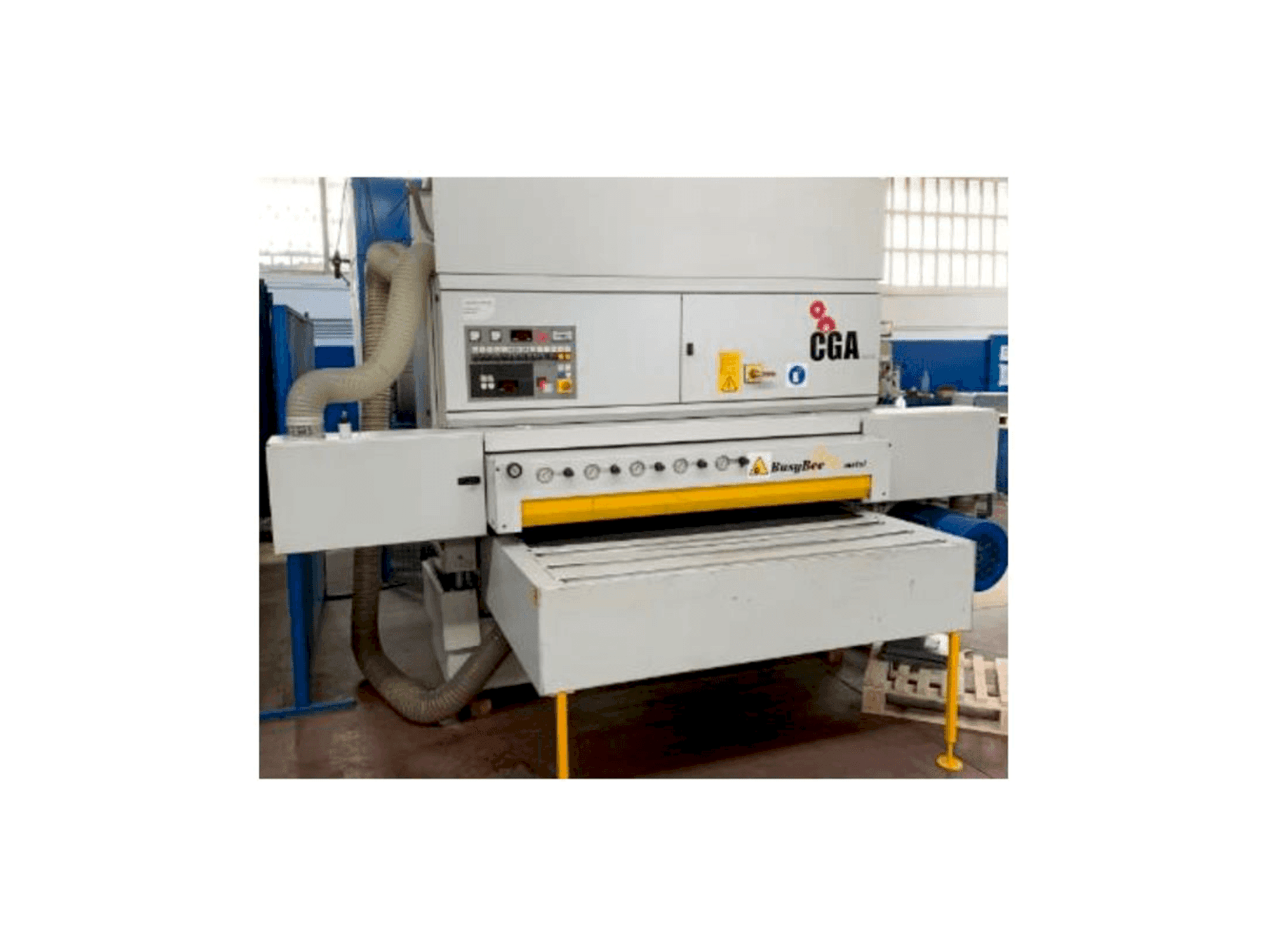 Makine CGA BUSY BEE 1600/33-2020 - Önden görünüm