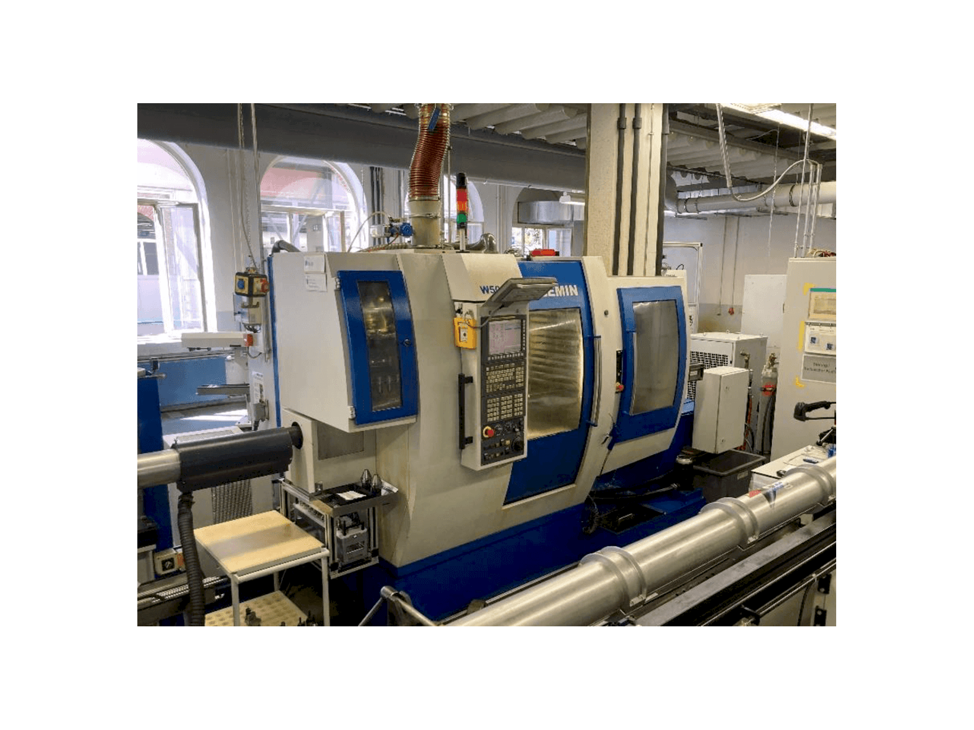 Makine Willemin-Macodel W508MT - Önden görünüm