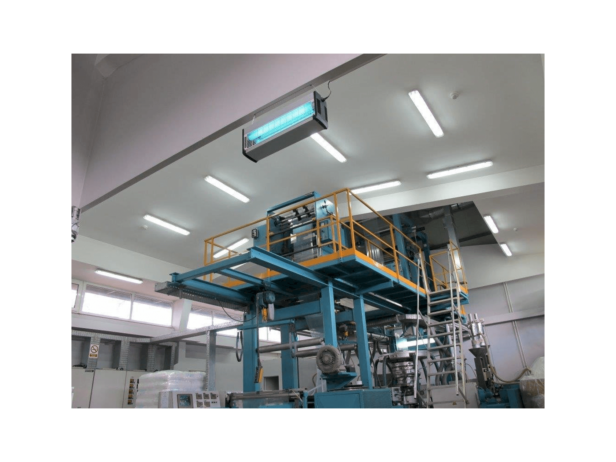 Makine BARMAG BF 12/4.5 - 800 AK - Önden görünüm