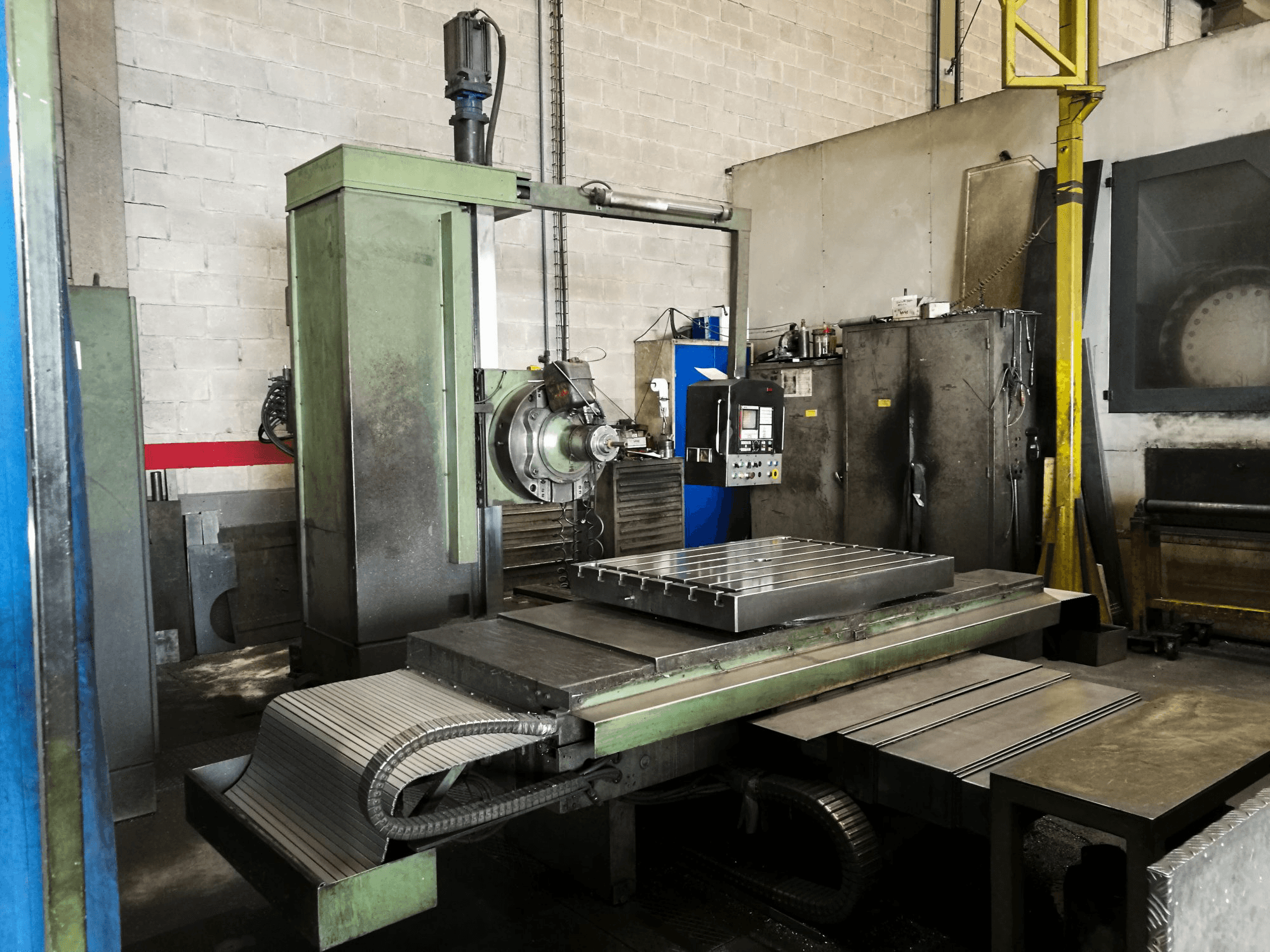 Makine PEGARD - Sol görünüm AF8