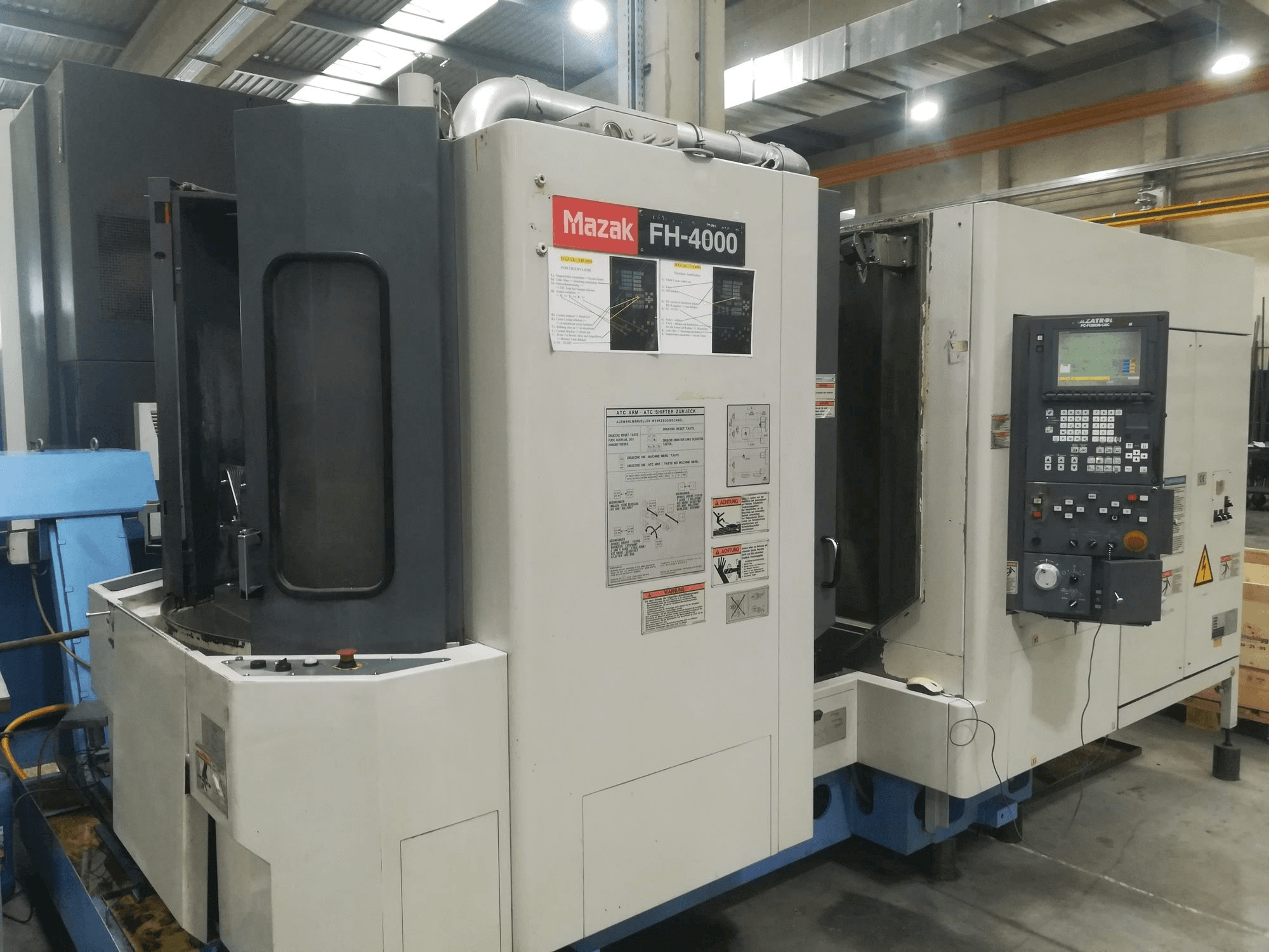 Makine Mazak FH-4000 - Önden görünüm