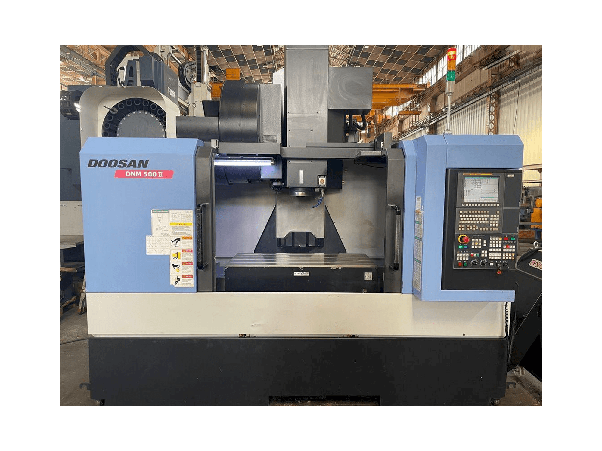 Makine Doosan MYNX DNM 500 II - Önden görünüm