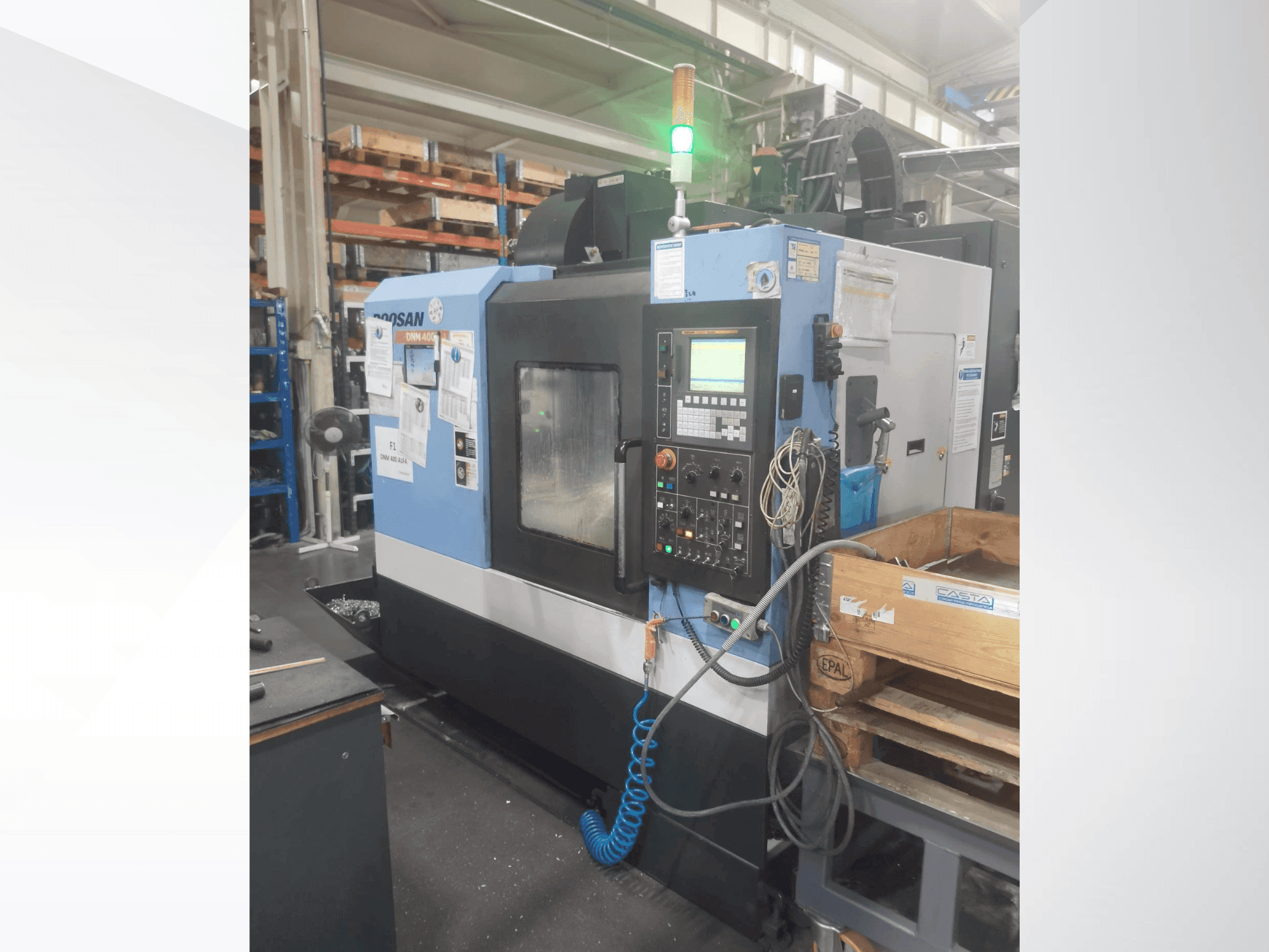 Makine DOOSAN DNM 400A - Önden görünüm