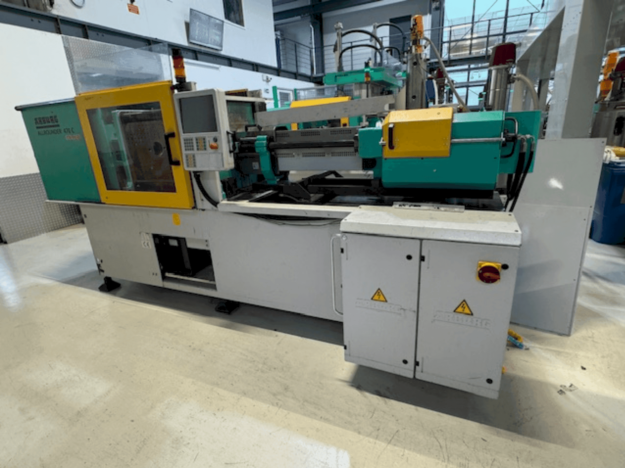 Makine Arburg A470 C 1500-400 - Önden görünüm