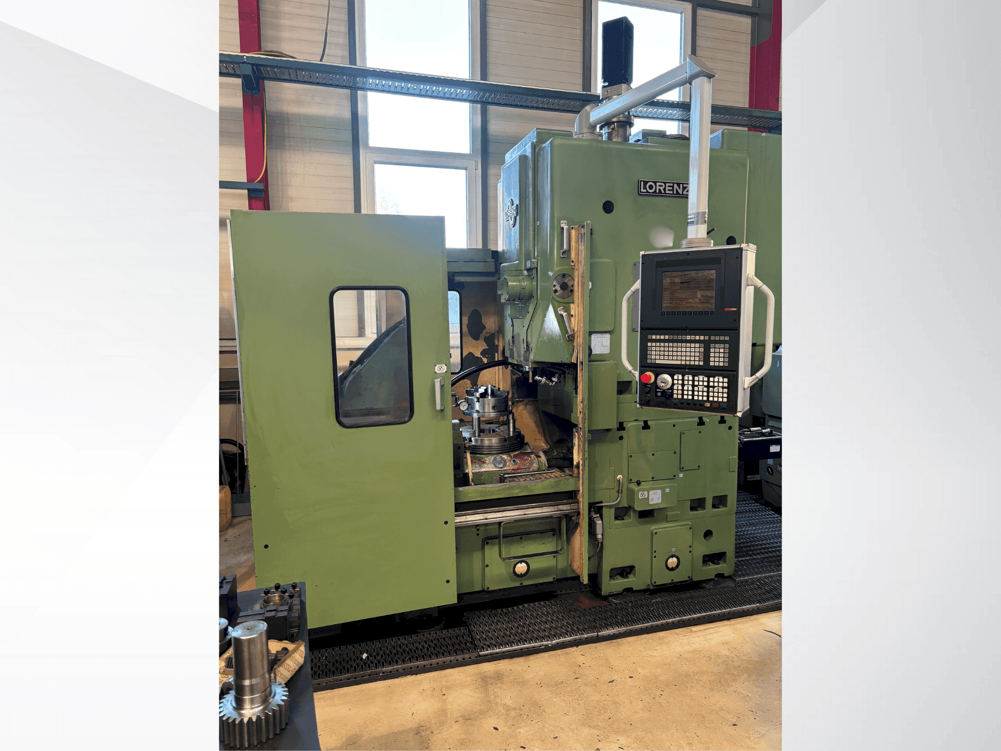 Makine LORENZ LS 420 - Önden görünüm