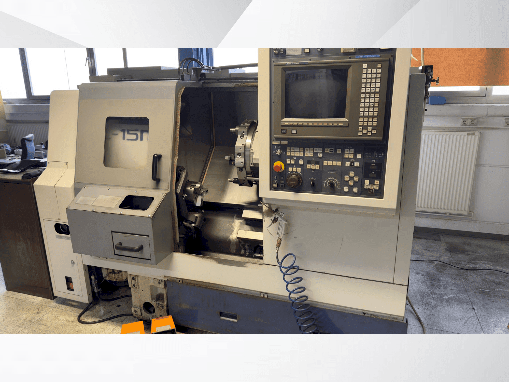 Makine MORI SEIKI SL-15MC - Önden görünüm