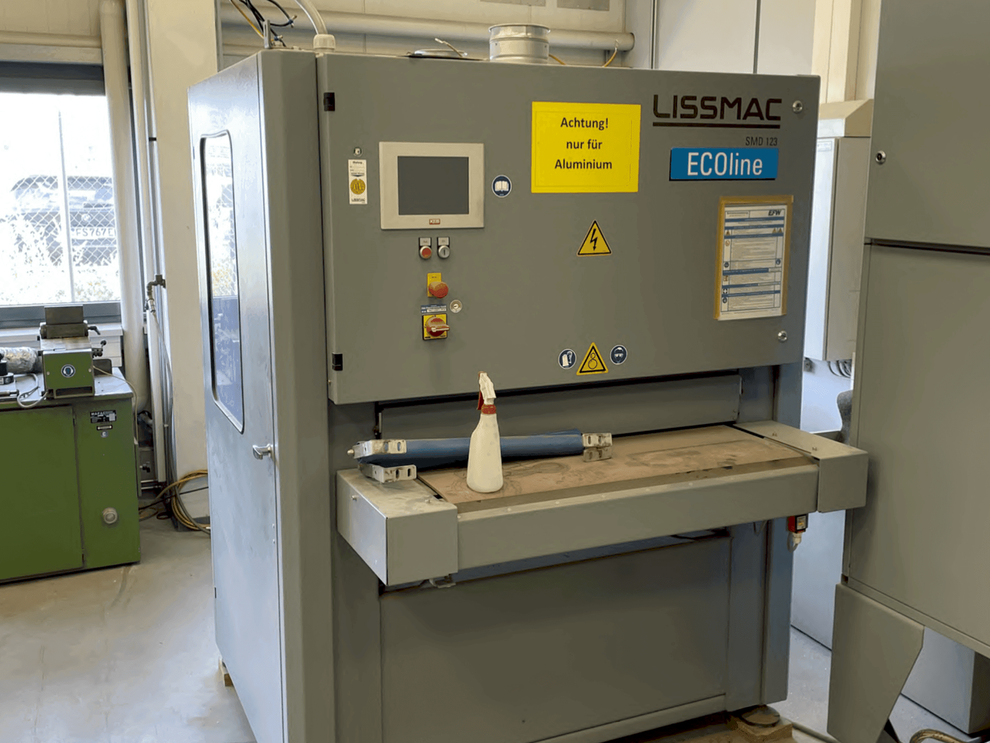 Makine LISSMAC SMD 123 RE - Önden görünüm