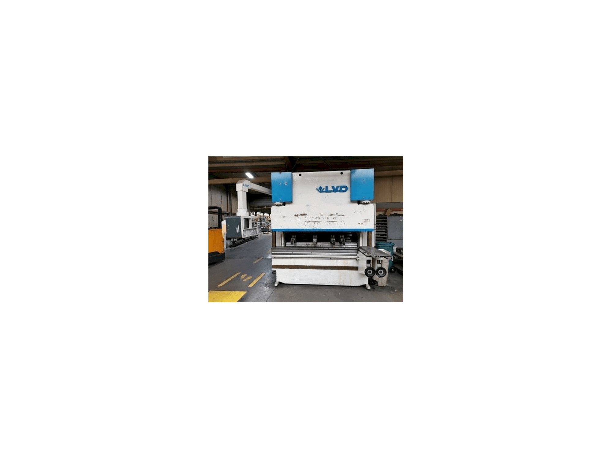 Makine LVD PPEB 100/25 MNC - Önden görünüm