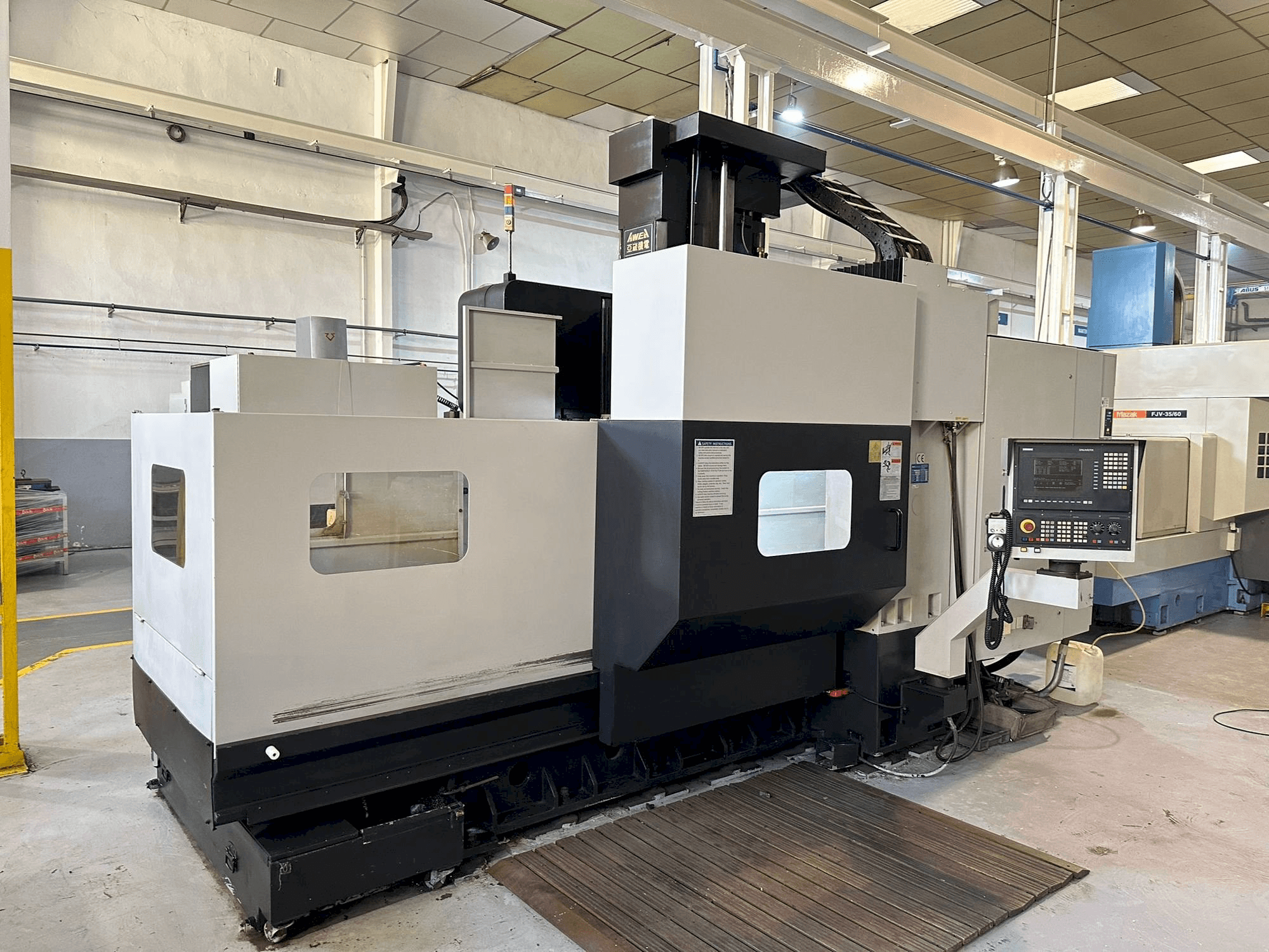 Makine AWEA VP2012 - Önden görünüm