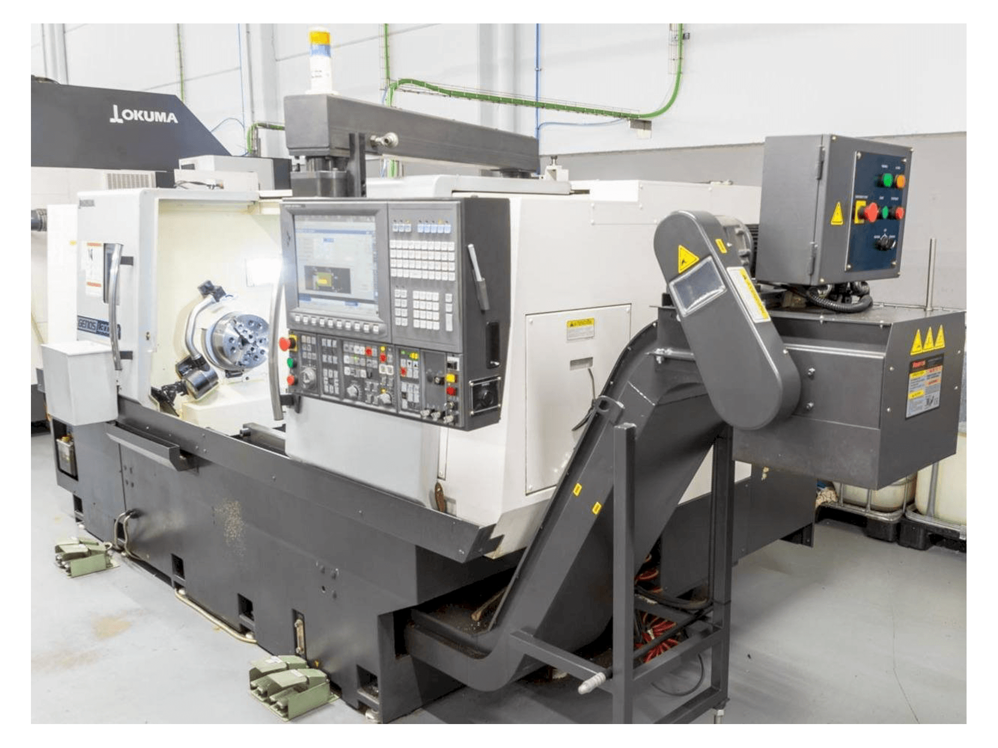 Makine Okuma Genos L300E-M - Önden görünüm