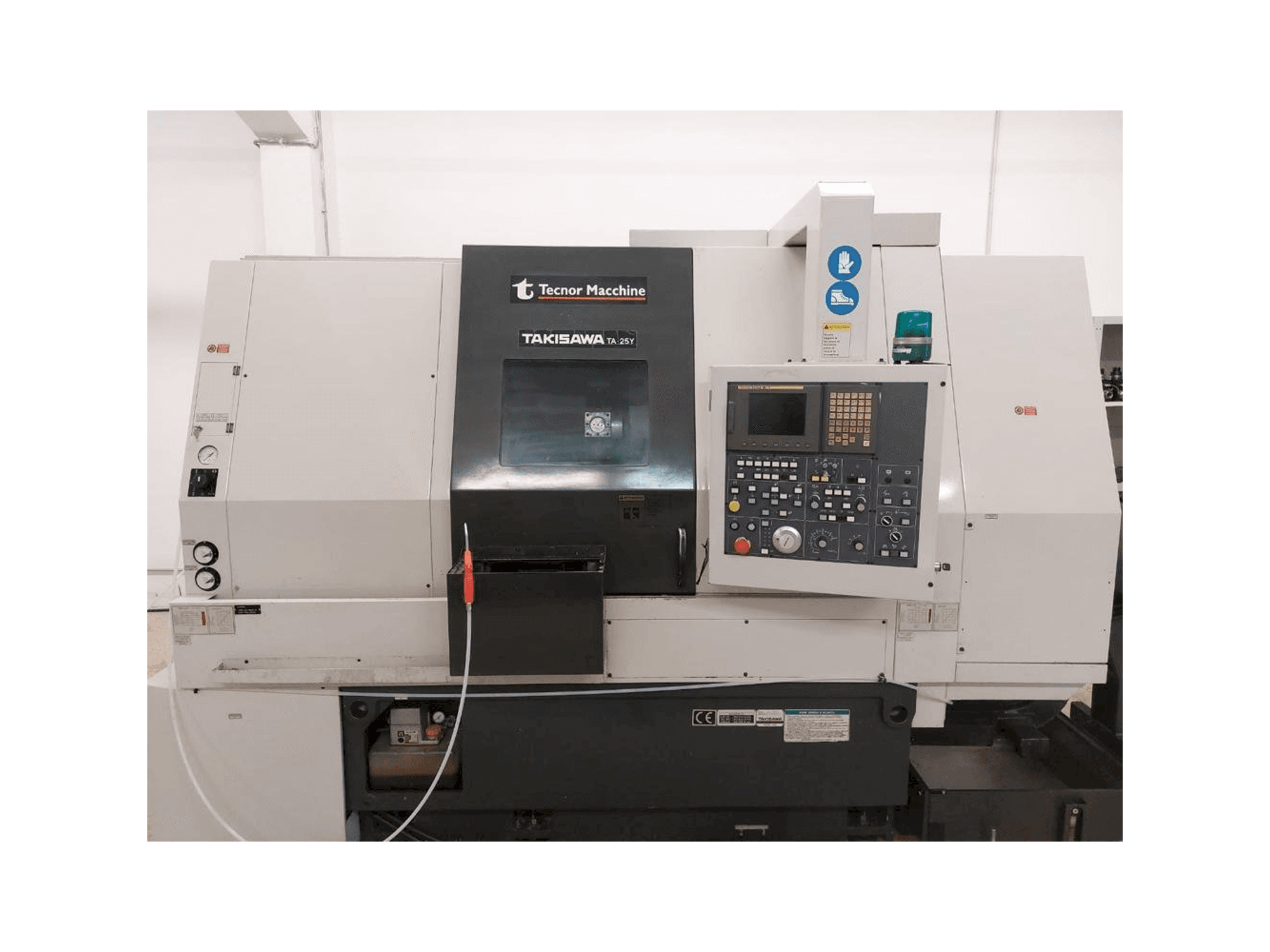 Makine Takisawa TA 25Y - Önden görünüm