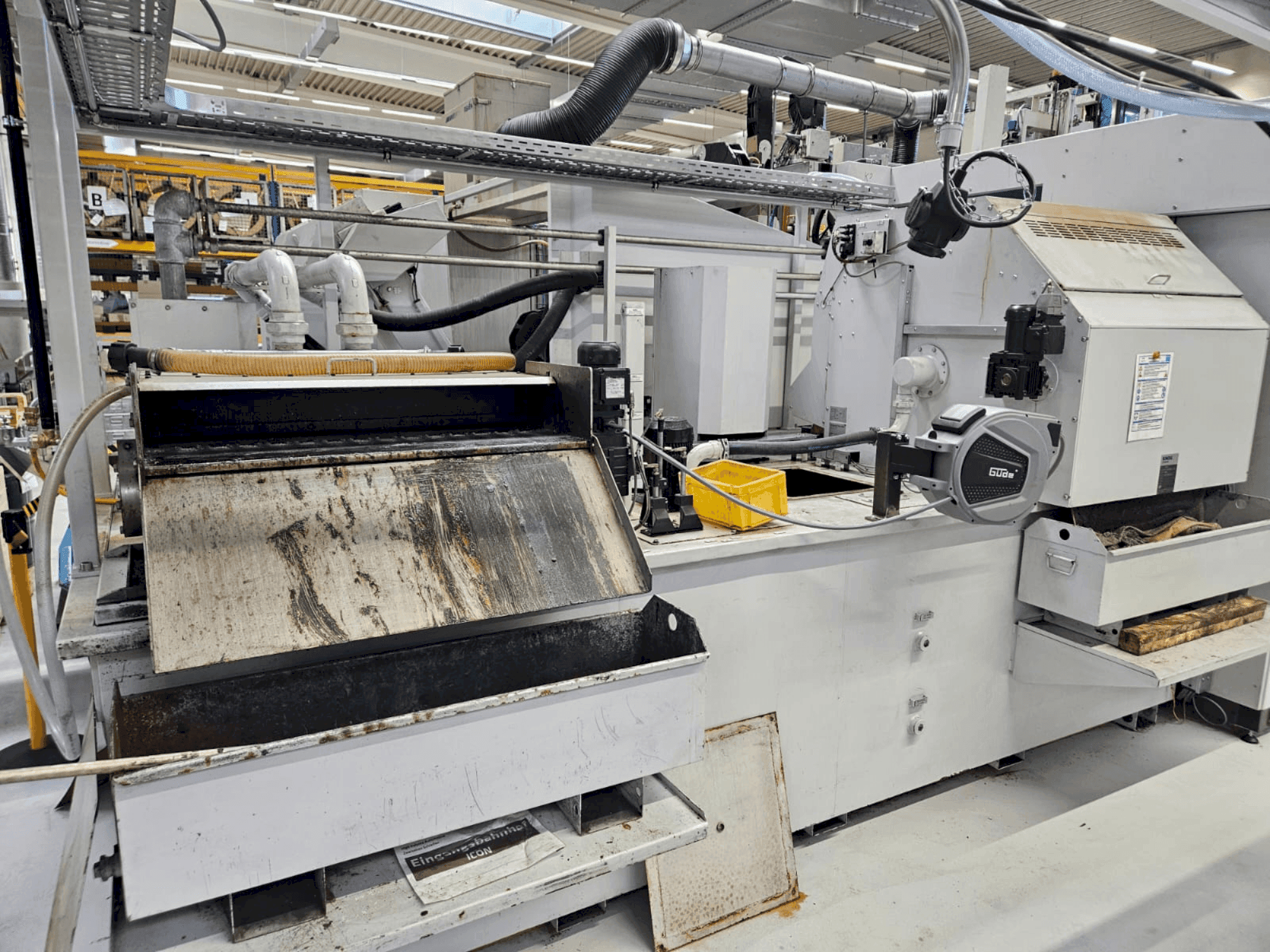 Makine ICON 6-250 - Önden görünüm