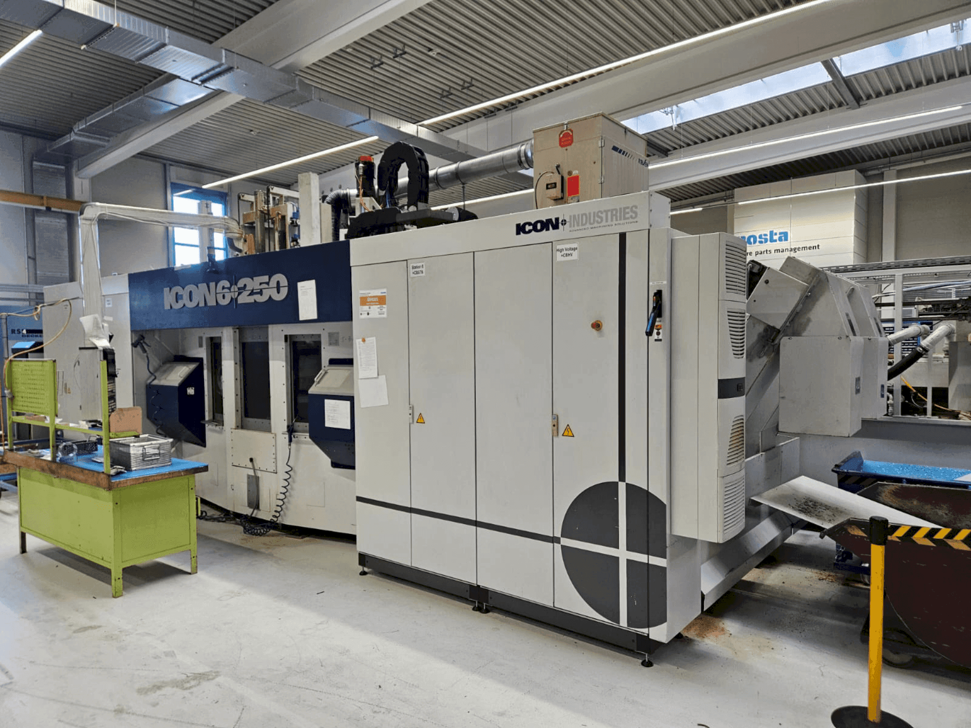 Makine ICON 6-250 - Yan görünüm