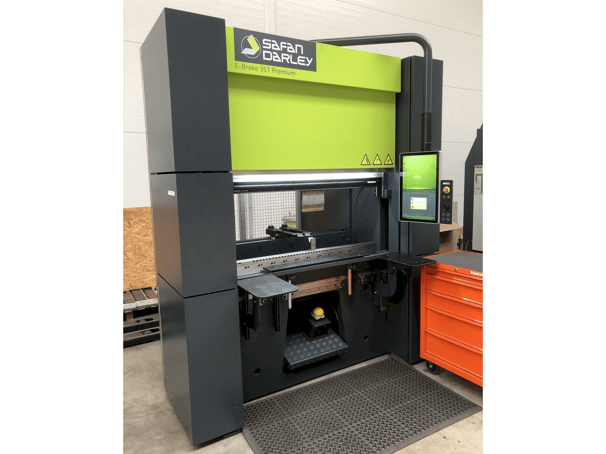 Makine Safan Darley E-Brake 35T Premium - Önden görünüm