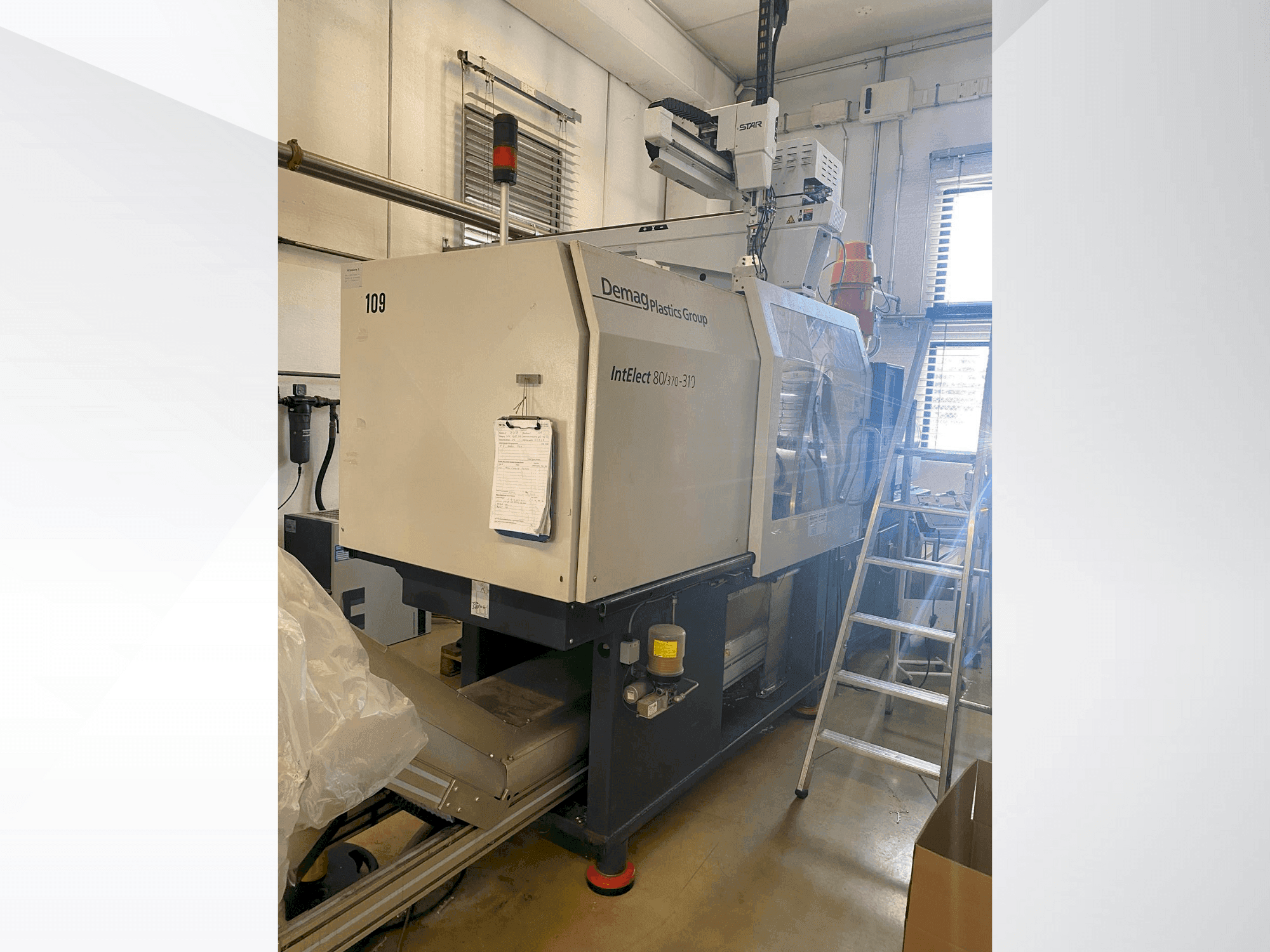 Makine DEMAG IntetElect 80/370-310 - Önden görünüm