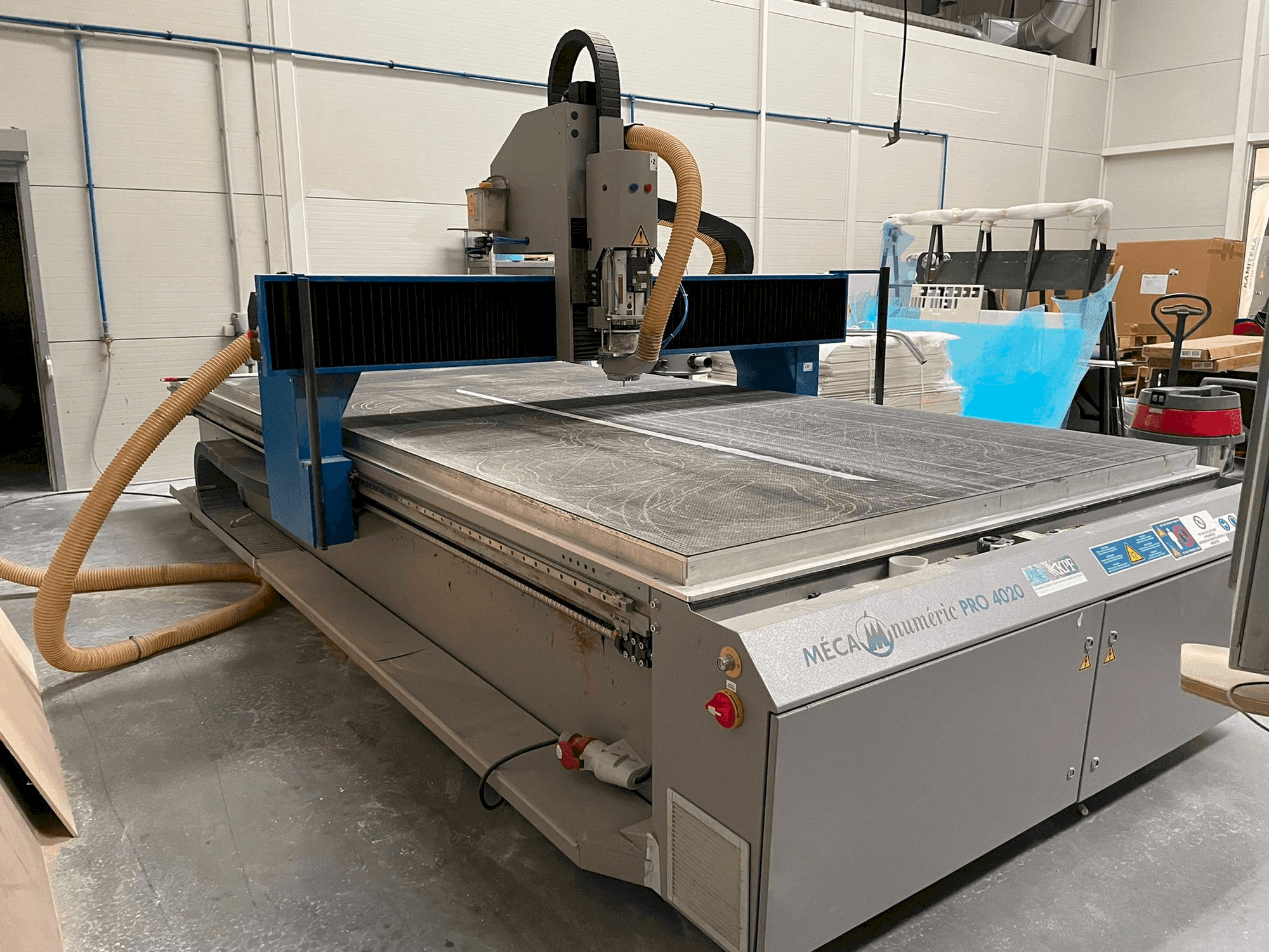 Makine MECANUMERIC PRO 4020 - Önden görünüm