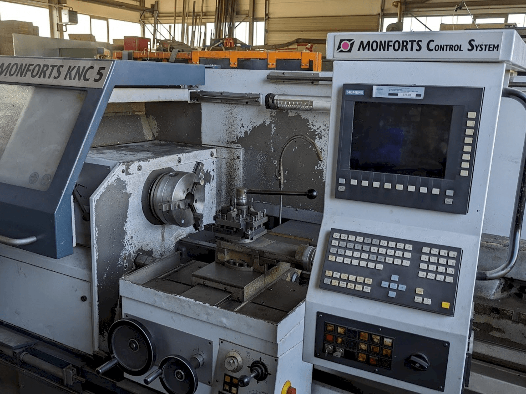 Makine Monforts KNC 5 - Önden görünüm