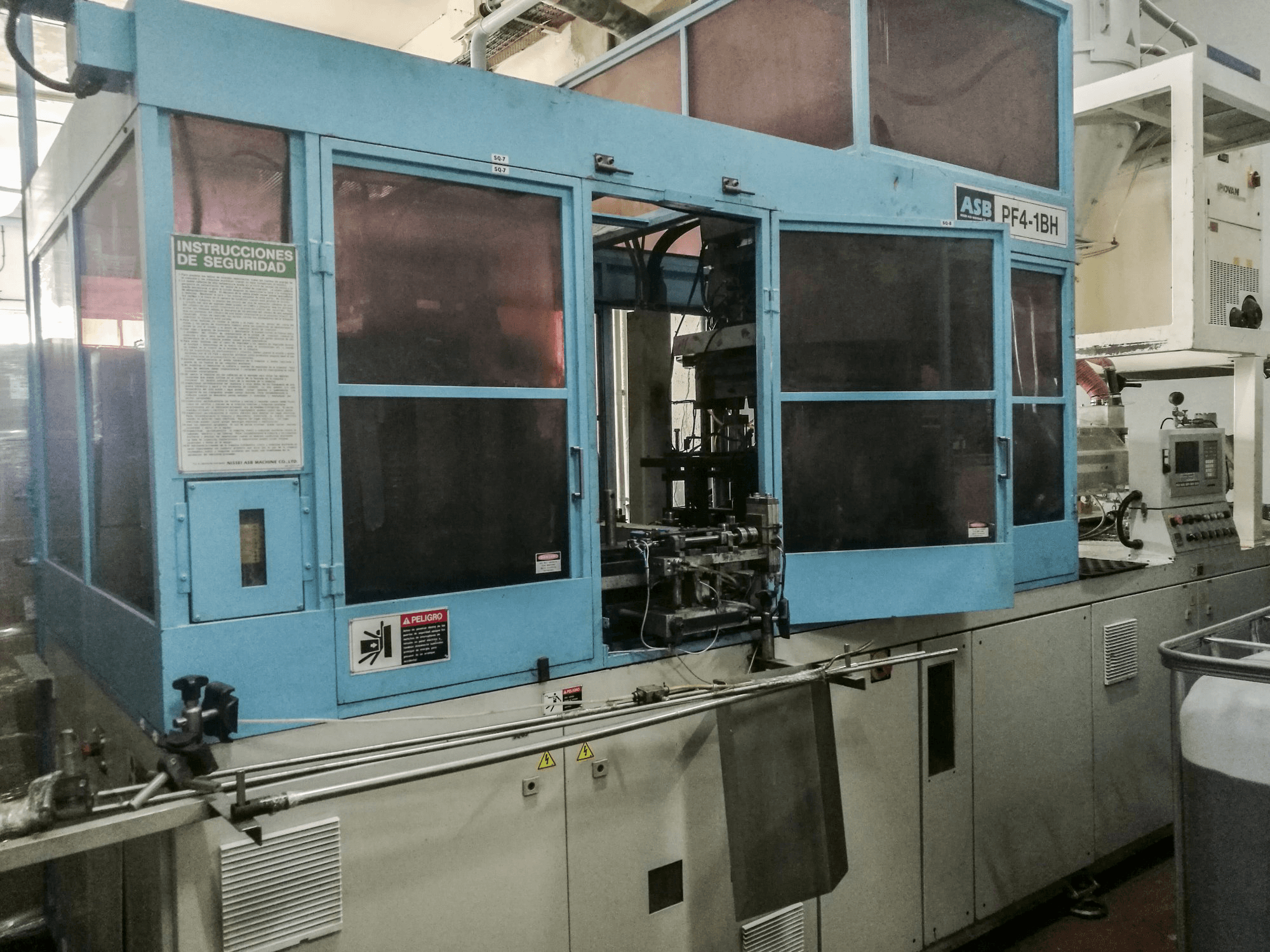 Makine NISSEI ASB - Sol görünüm PF4-1BH
