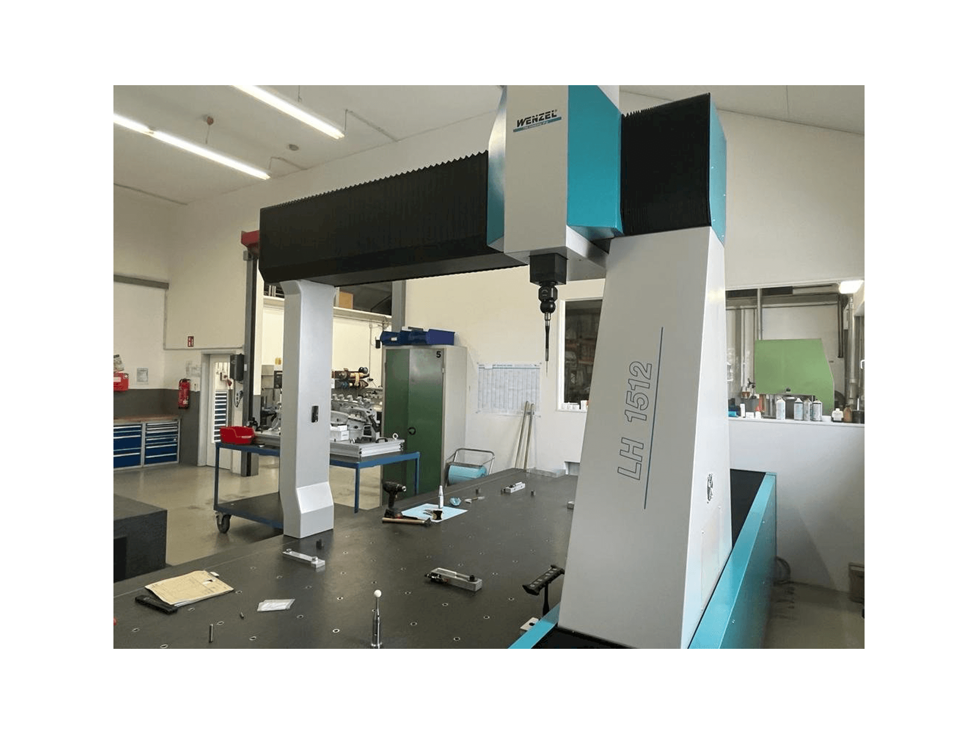 Makine Wenzel LH 1512 - Önden görünüm