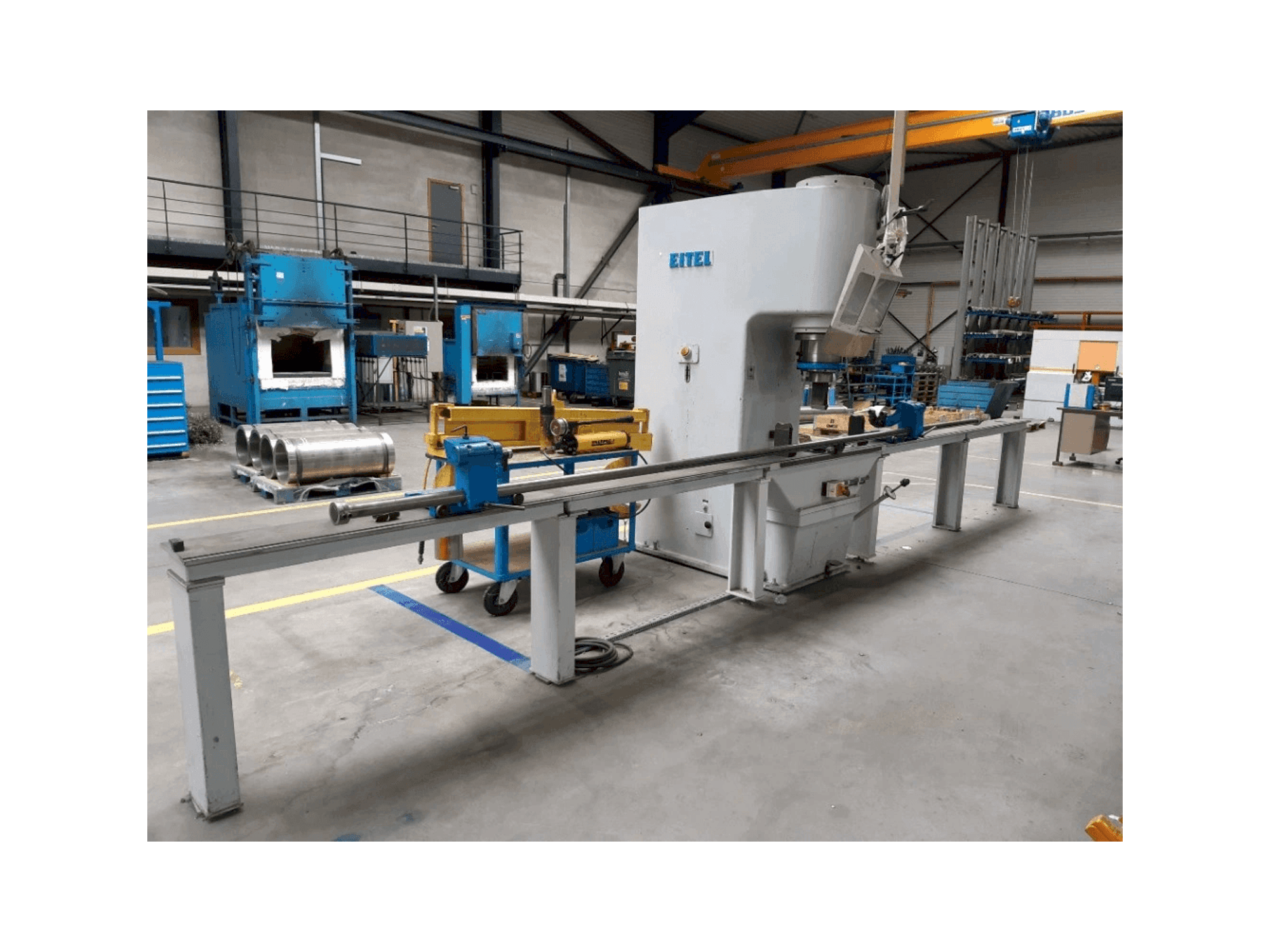 Makine EITEL-PRESS RP 100 - Önden görünüm