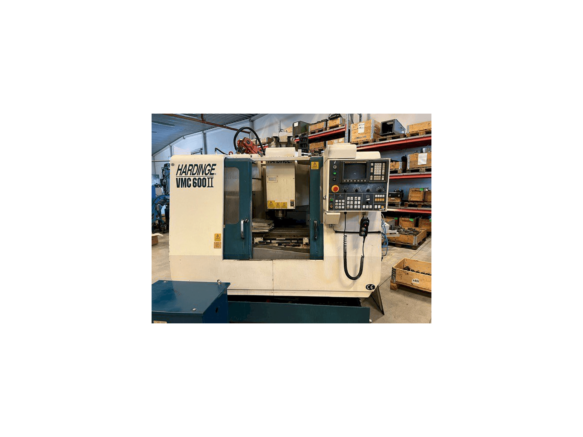 Makine HARDINGE VMC 600II - Önden görünüm