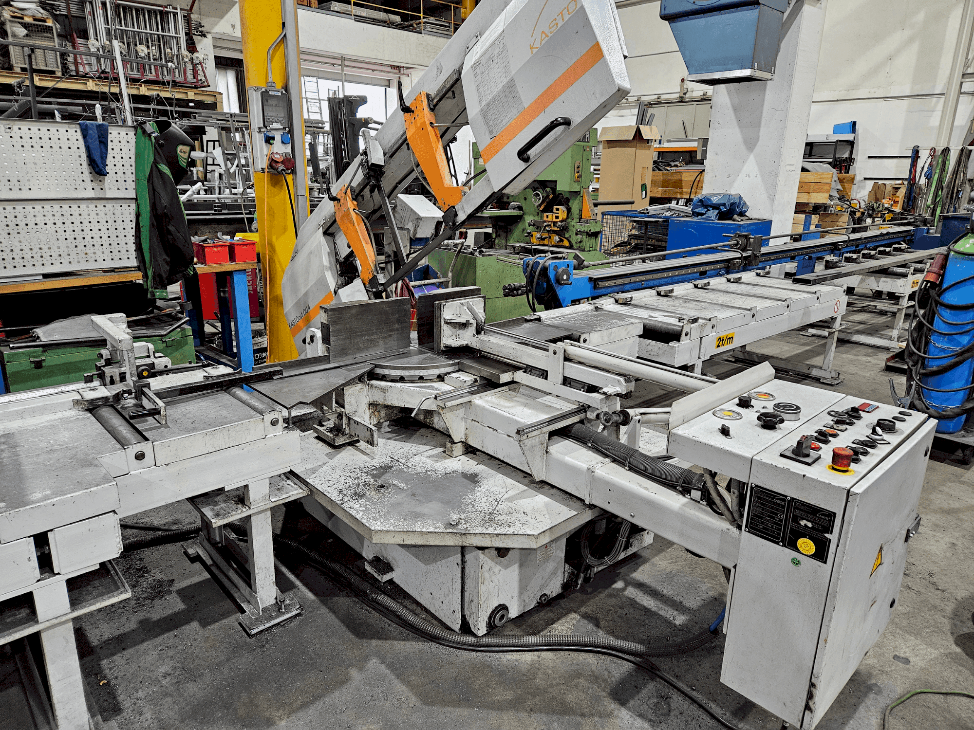 Makine KASTO cut DU 4 - Önden görünüm