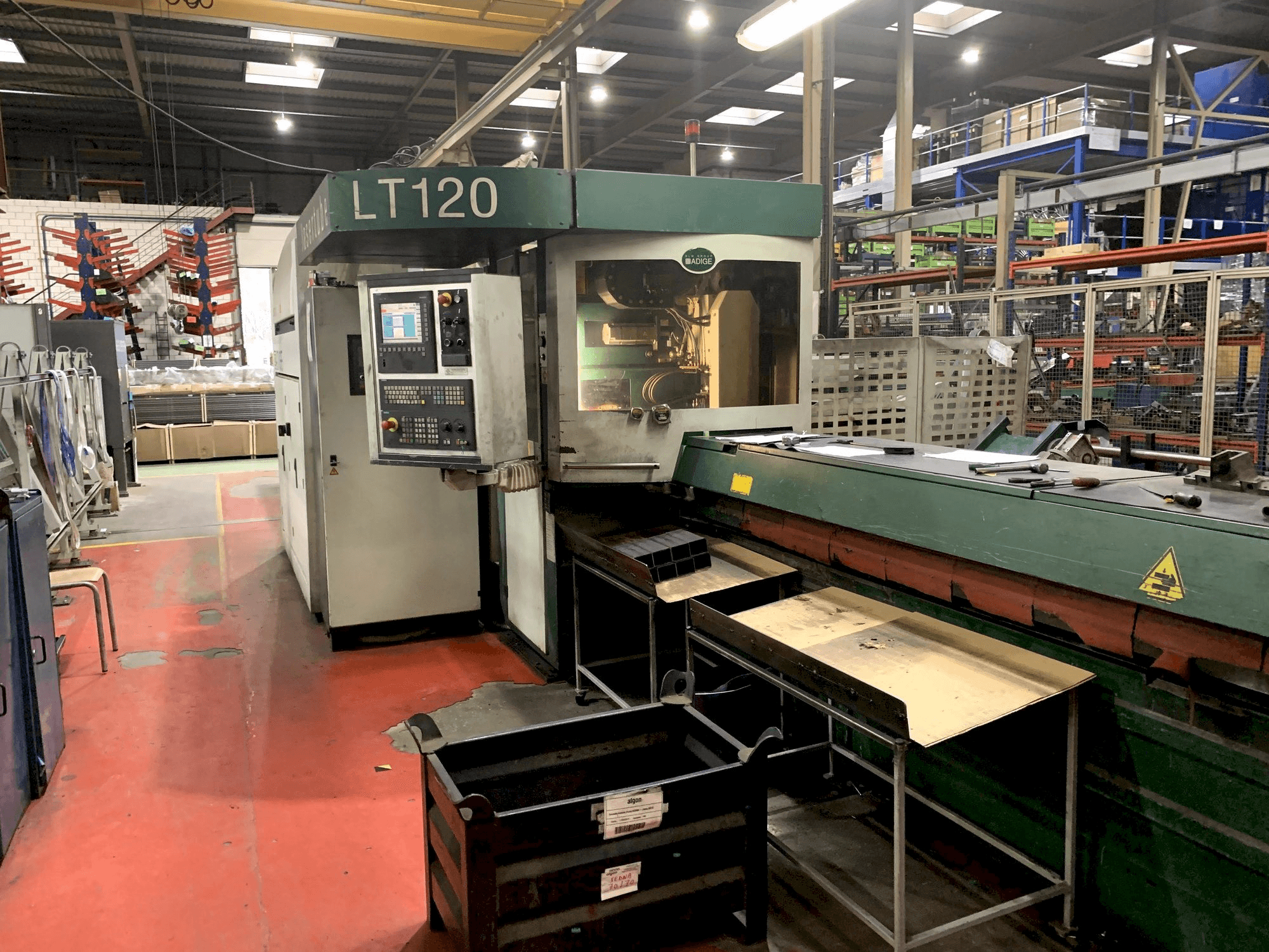 Makine ADIGE LT 120 - Önden görünüm