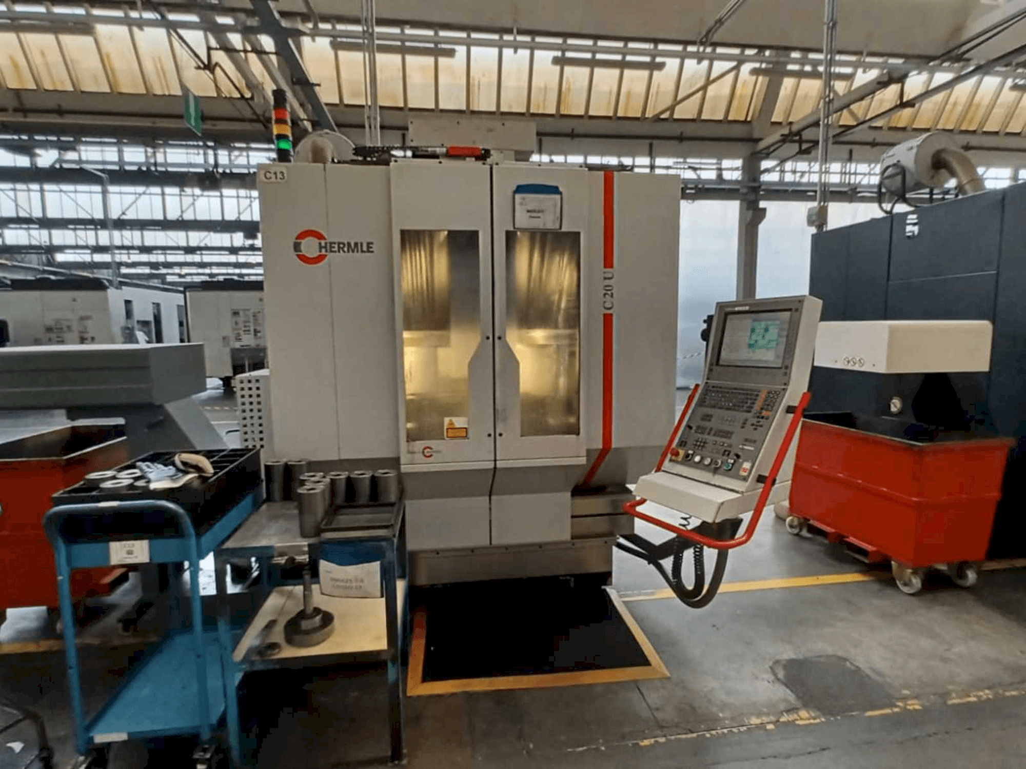 Makine HERMLE C20U - Önden görünüm