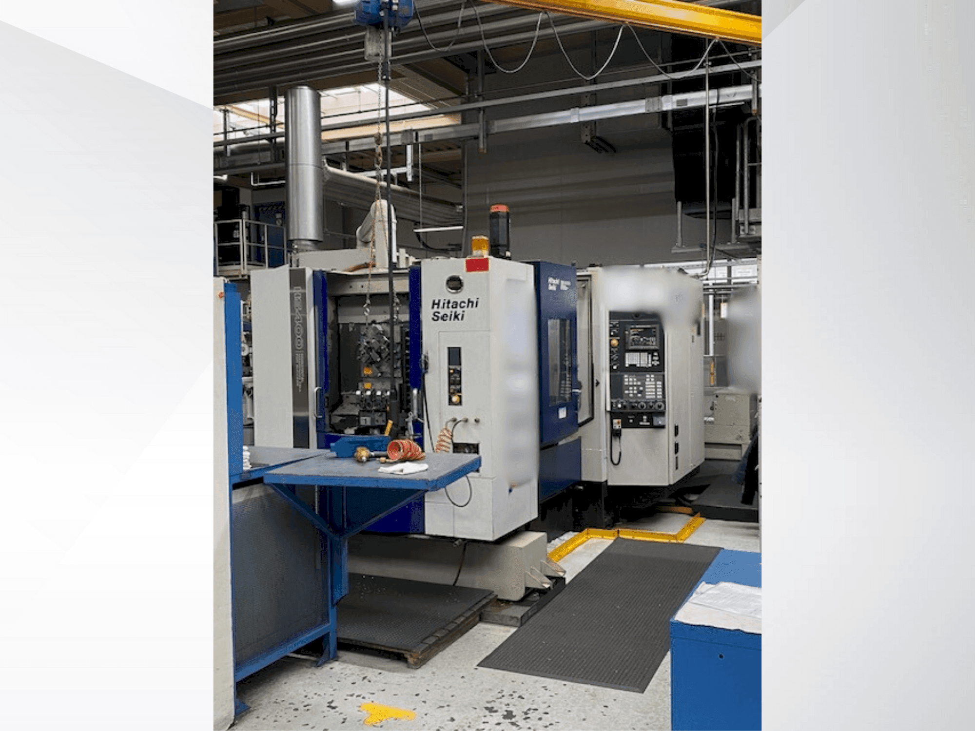 Makine HITACHI SEIKI HS 400 - Önden görünüm