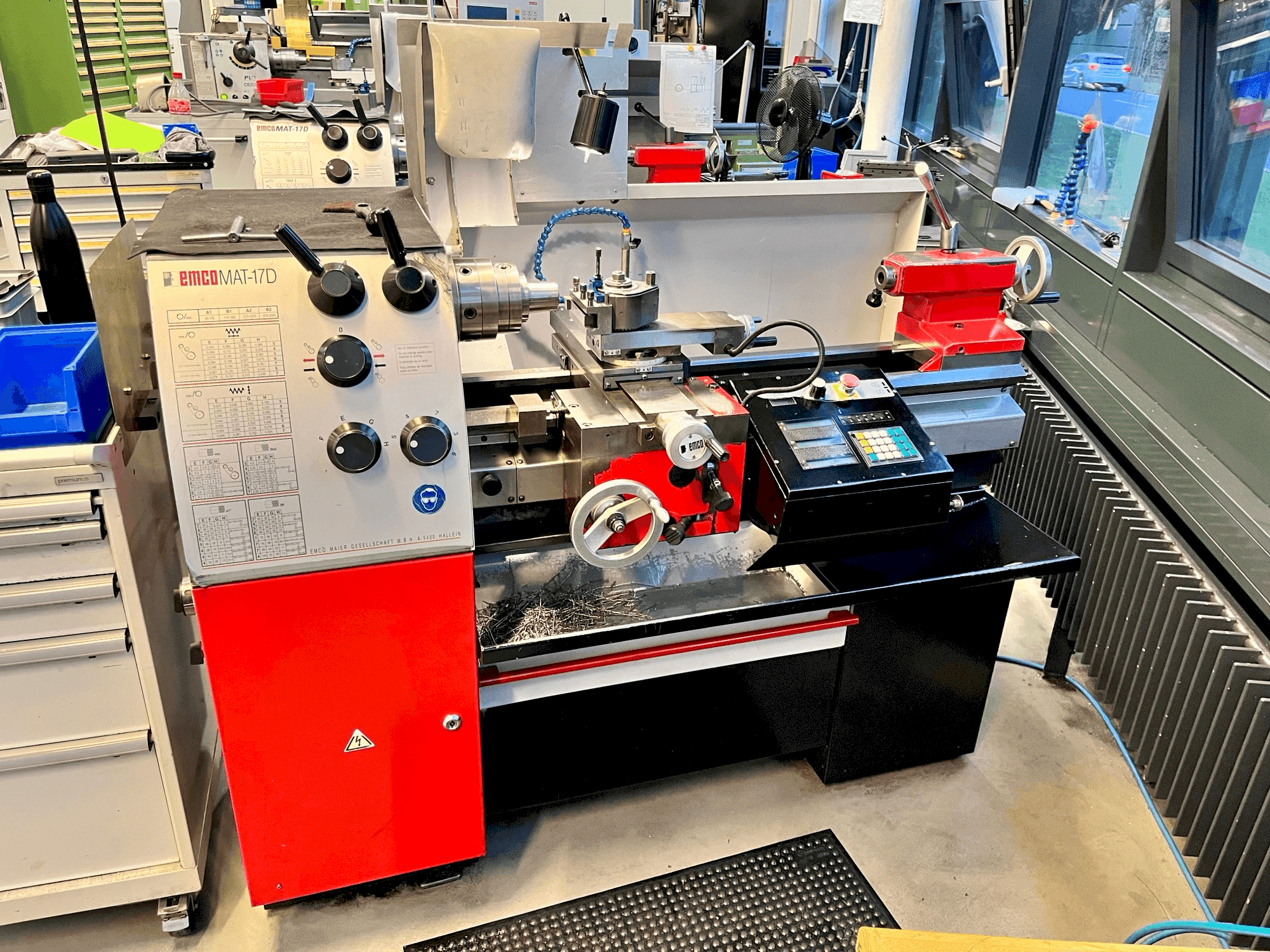 Makine EMCO Emcomat EM17D - Önden görünüm