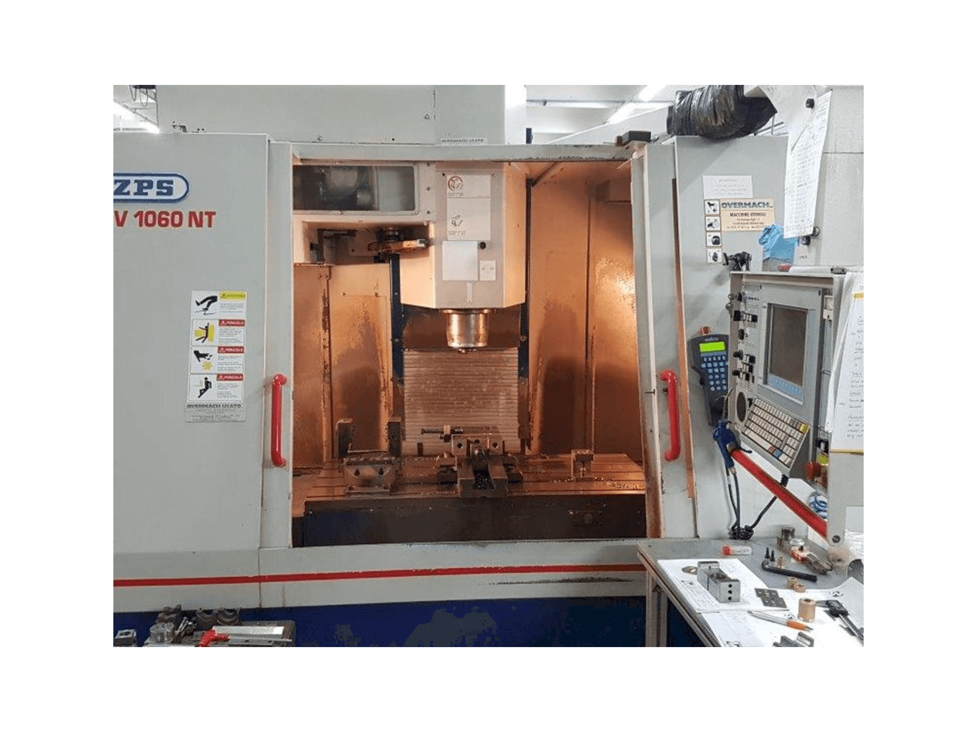 Makine ZPS MCFV 1060NT - Önden görünüm