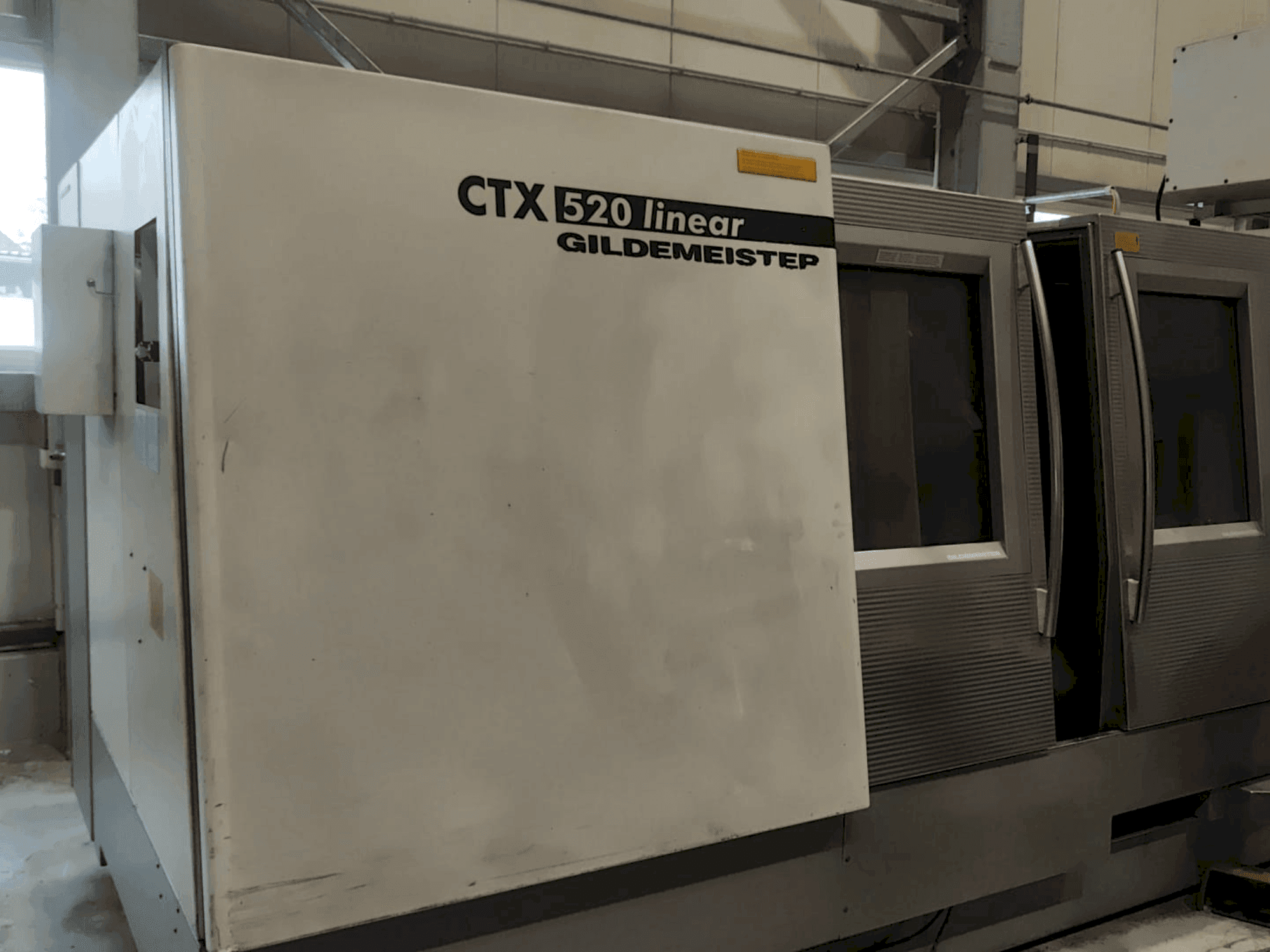 Makine Gildemeister CTX 520 linear - Önden görünüm