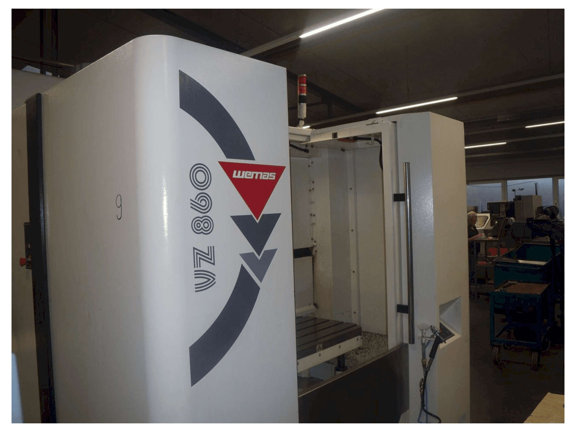 Makine WEMAS VZ 860 APC - Önden görünüm