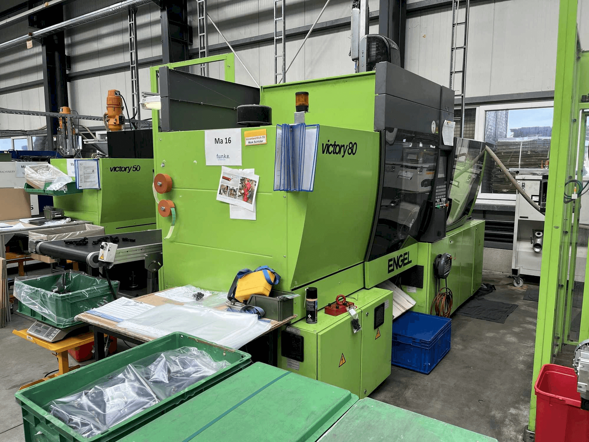 Makine Engel VIC 330/80 TECH - Önden görünüm