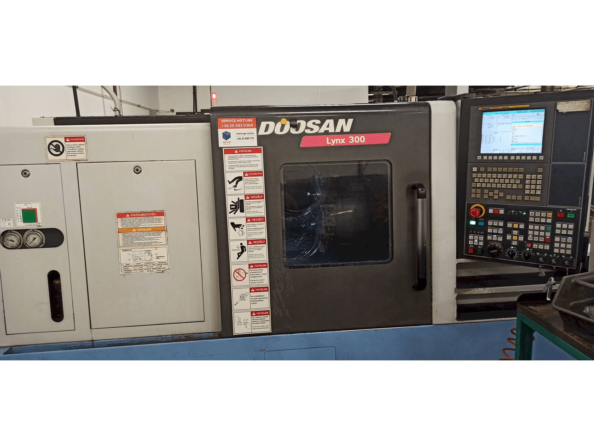 Makine Doosan Lynx 300 - Önden görünüm