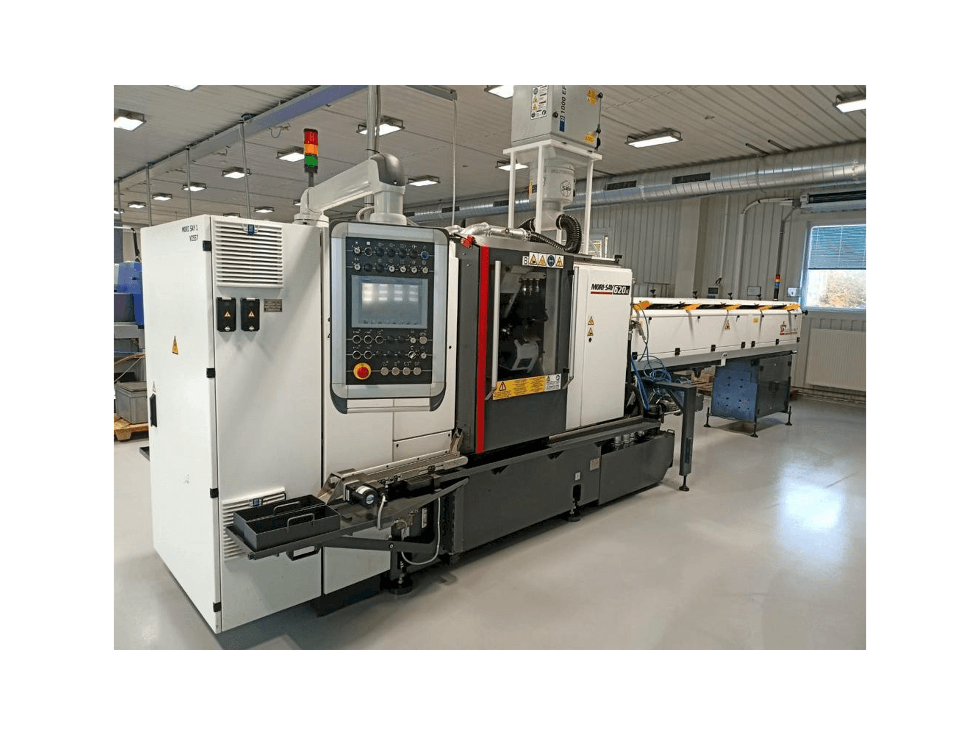 Makine MORI SAY 620 AC - Önden görünüm