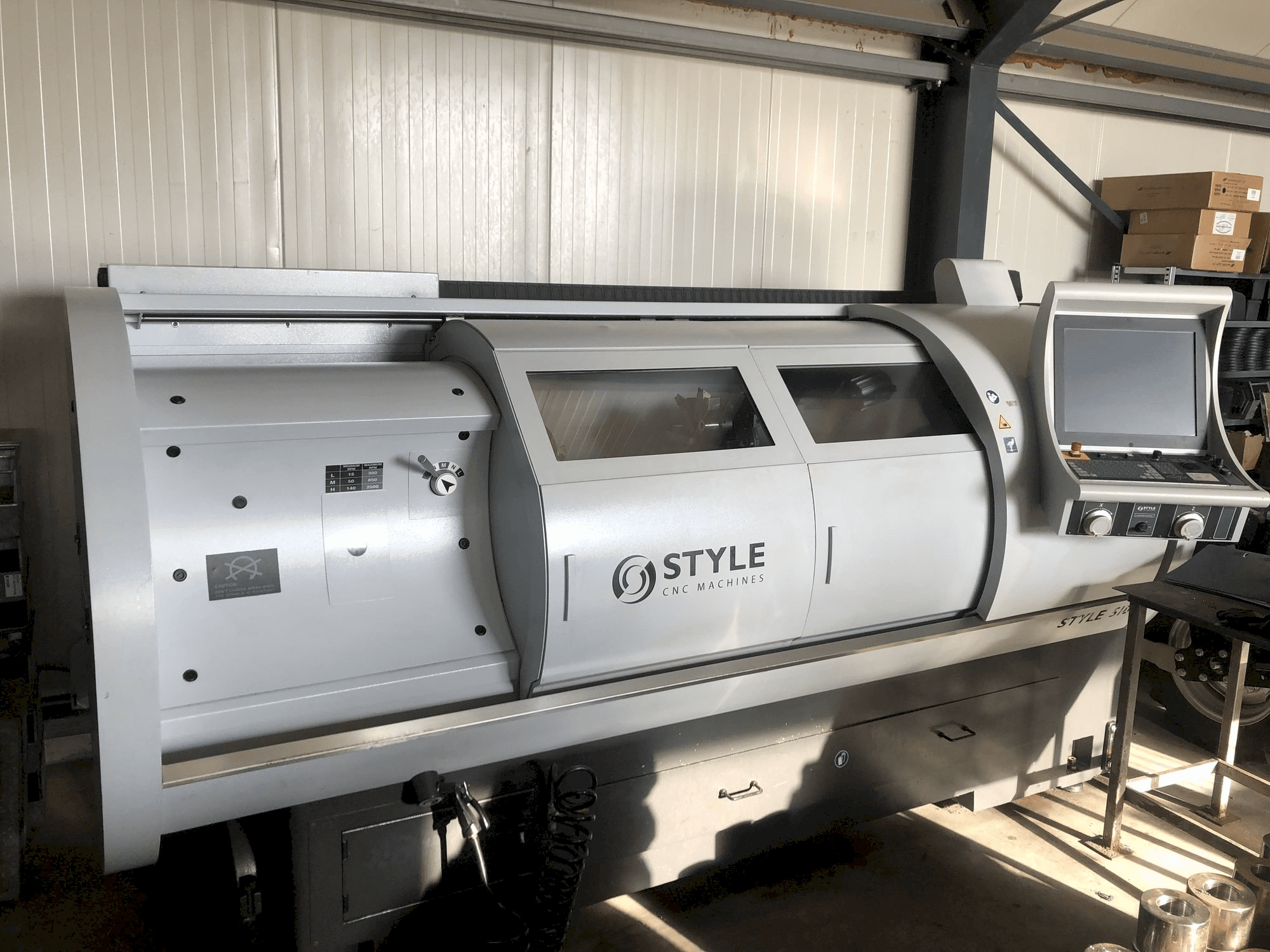 Makine STYLE 510 - Önden görünüm