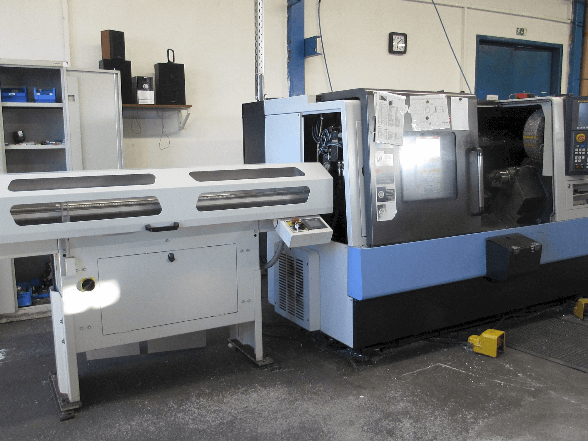 Makine Doosan Lynx 220 LMS - Önden görünüm