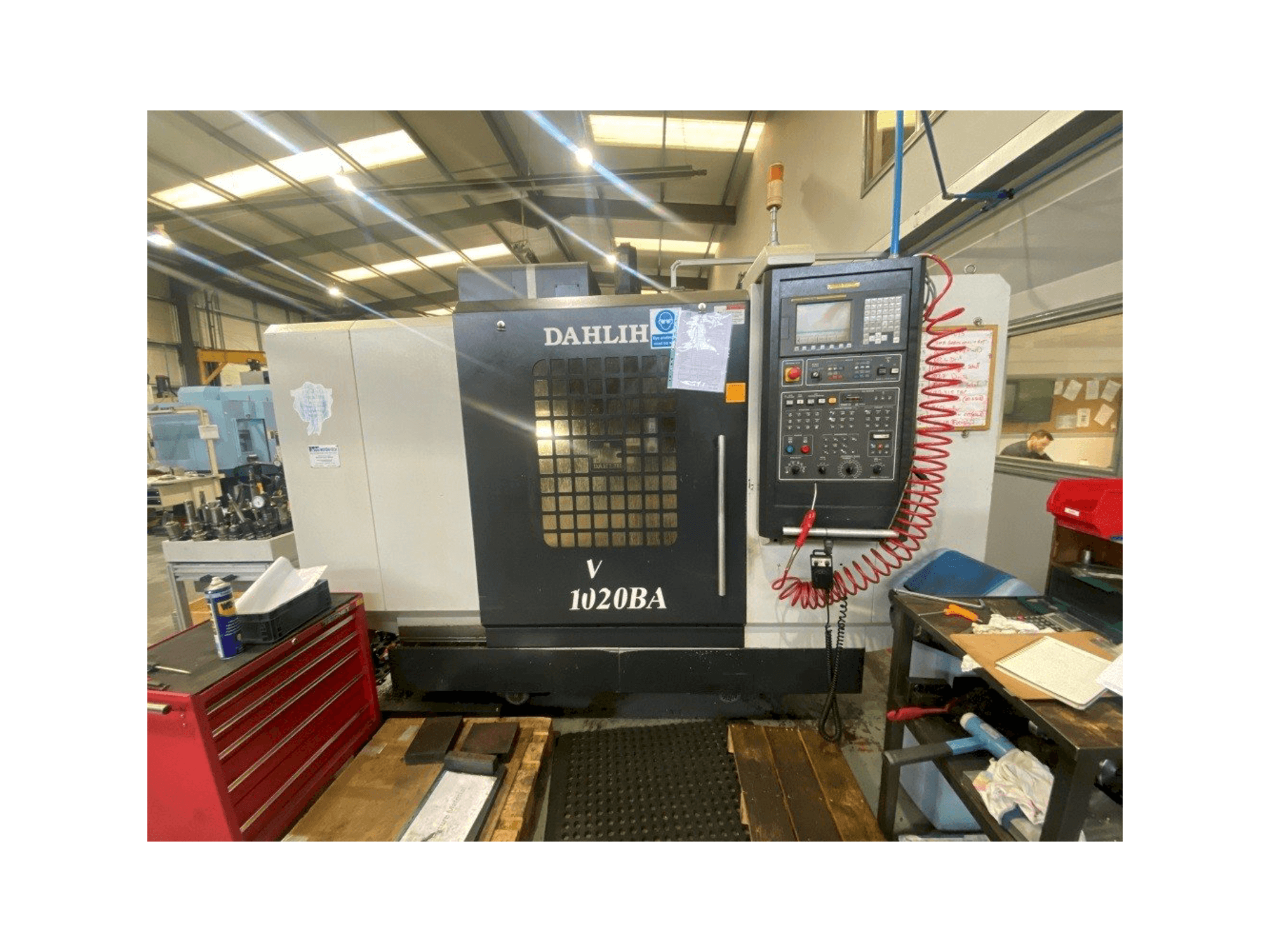 Makine DAH LIH MCV 1020 BA - Önden görünüm