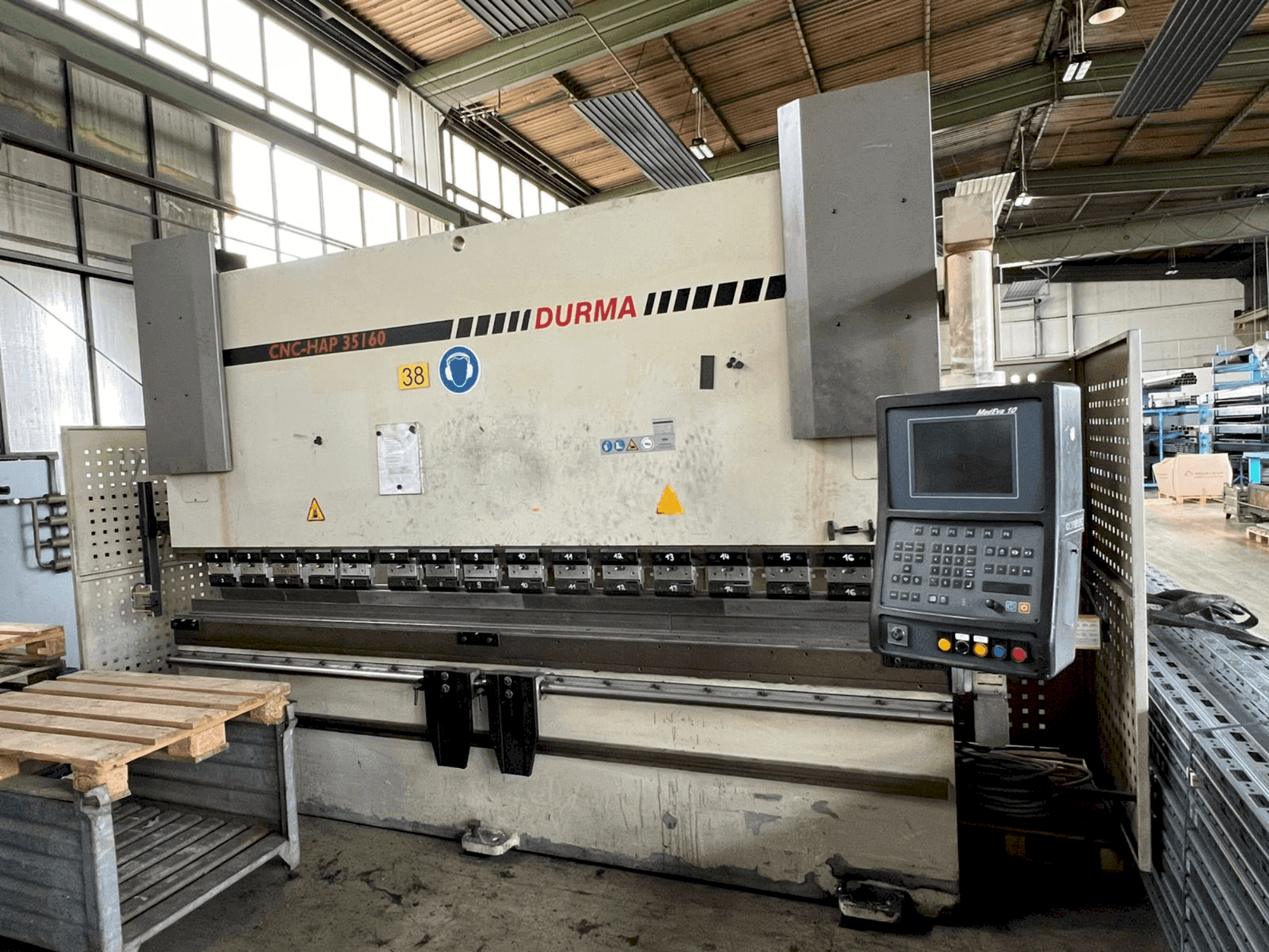 Makine Durma CNC HAP 35160 - Önden görünüm