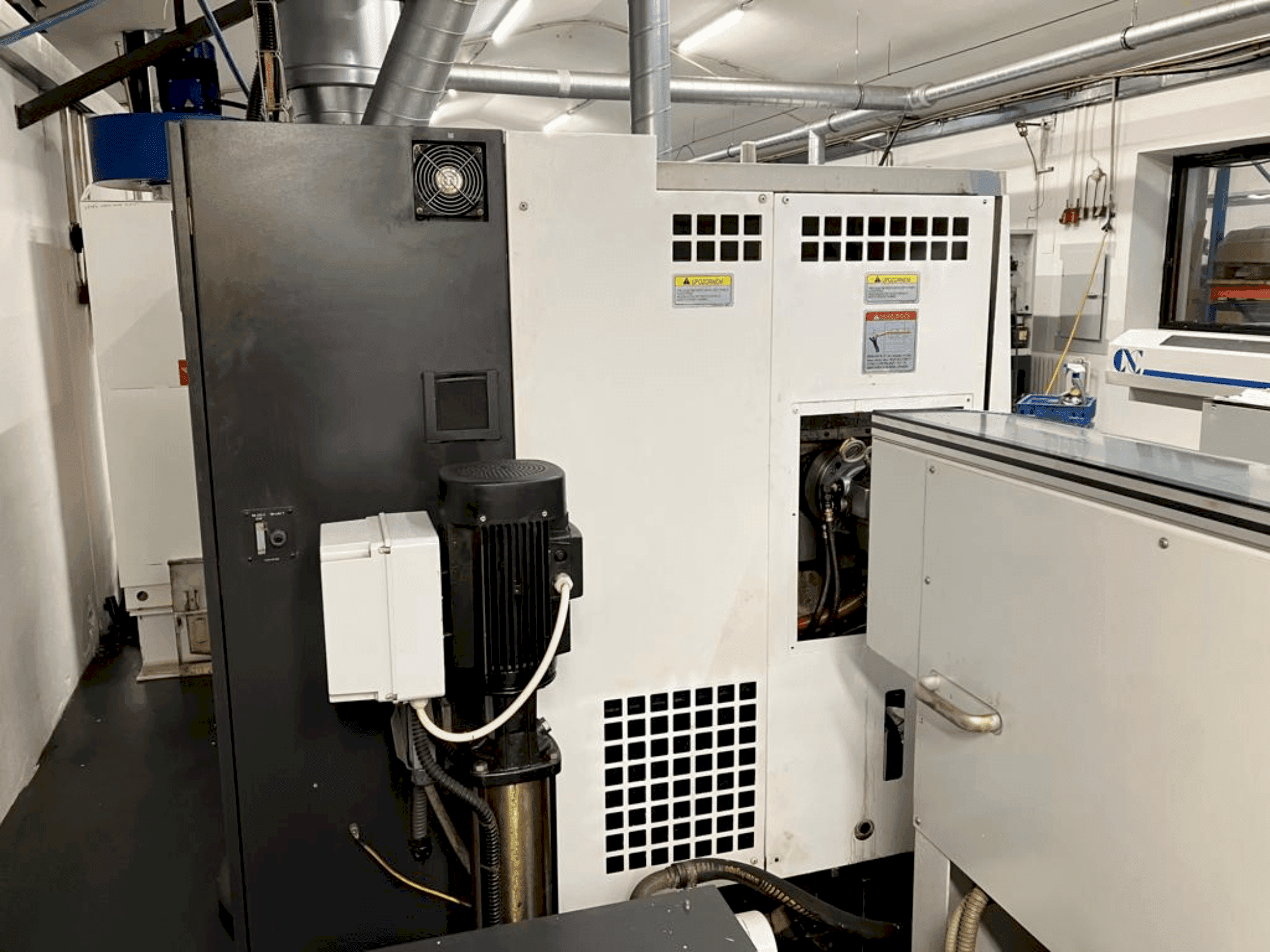 Makine Okuma LB2000EXII MC - Önden görünüm