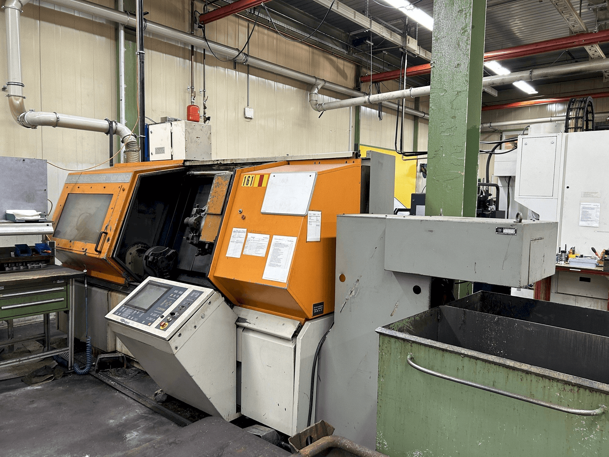Makine BOEHRINGER VDF 180 C-U - Sağdan görünüm