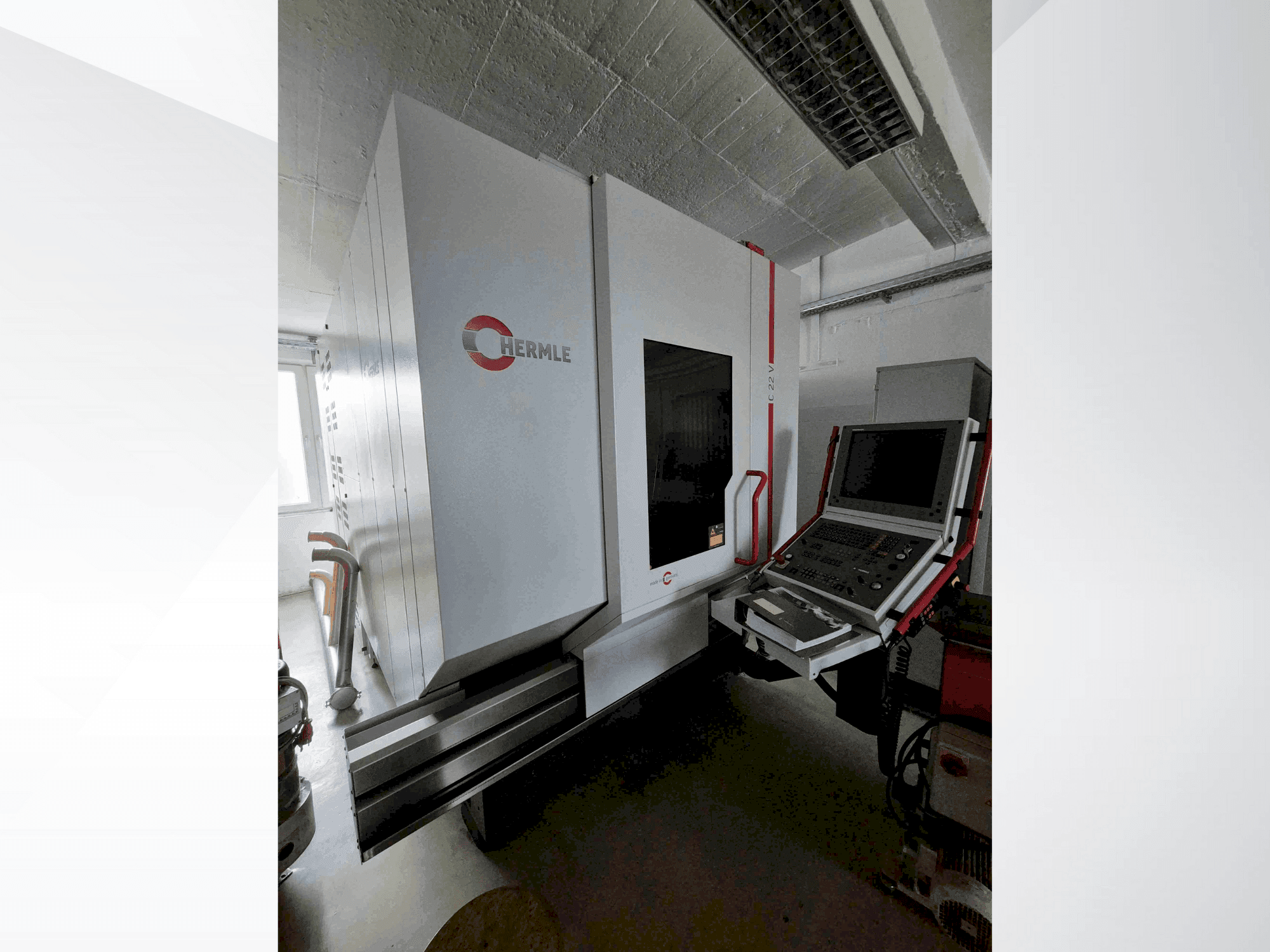 Makine HERMLE C22 V - Önden görünüm