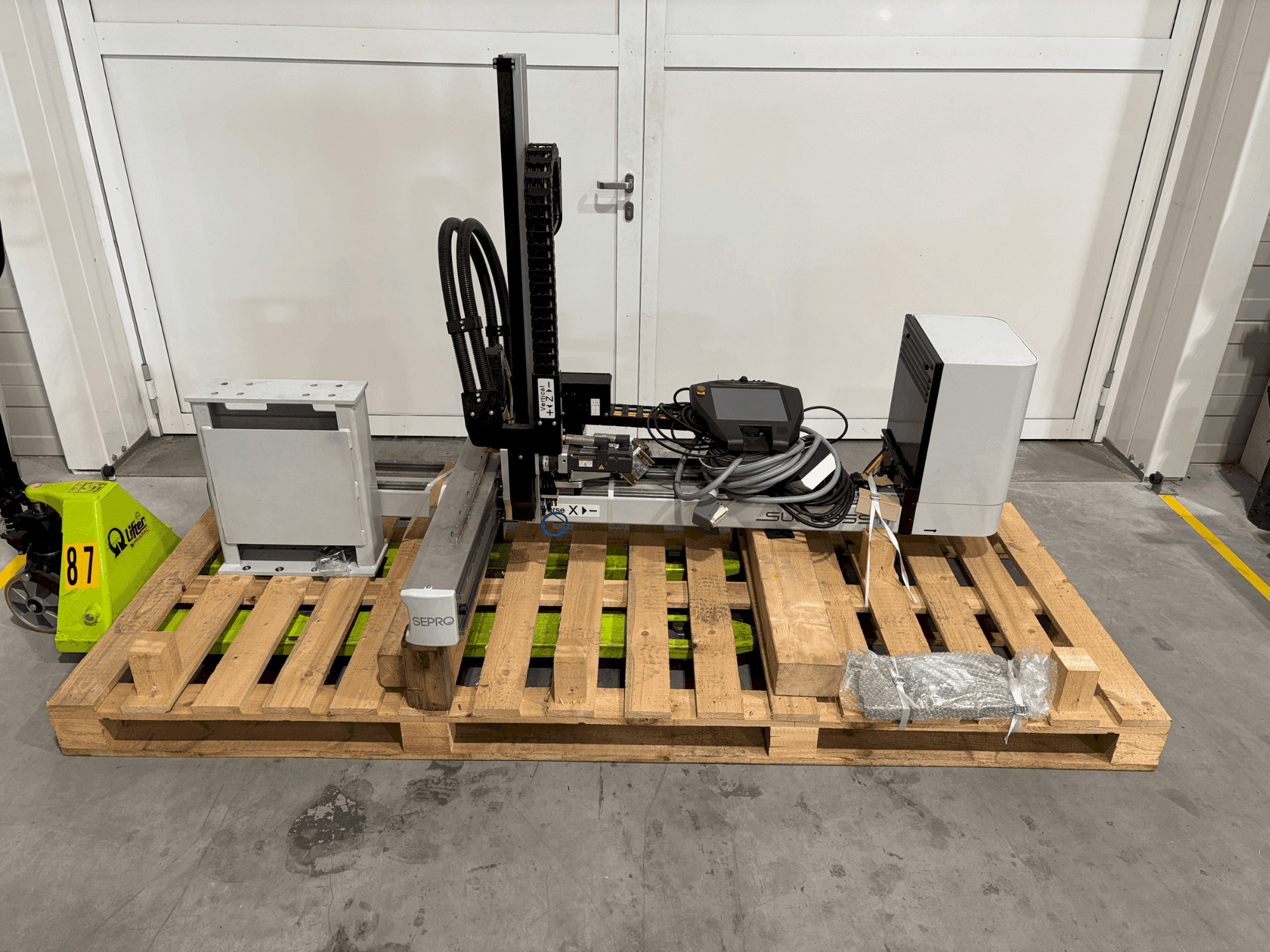 Makine Sepro Success 11 - Önden görünüm