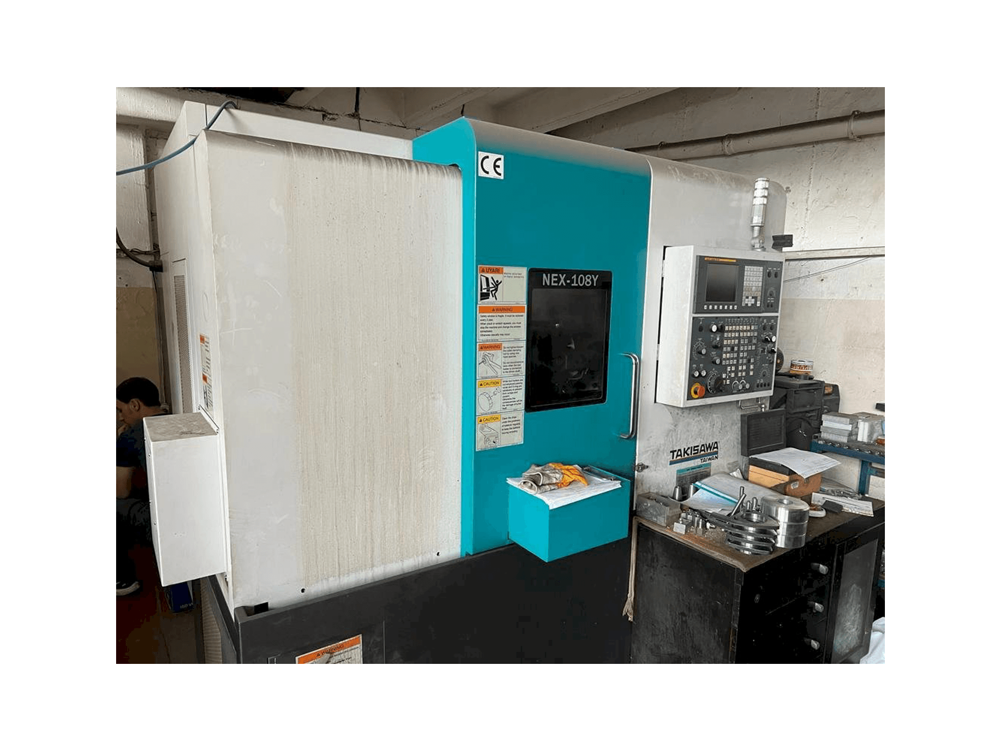 Makine Takisawa NEX-108Y - Önden görünüm