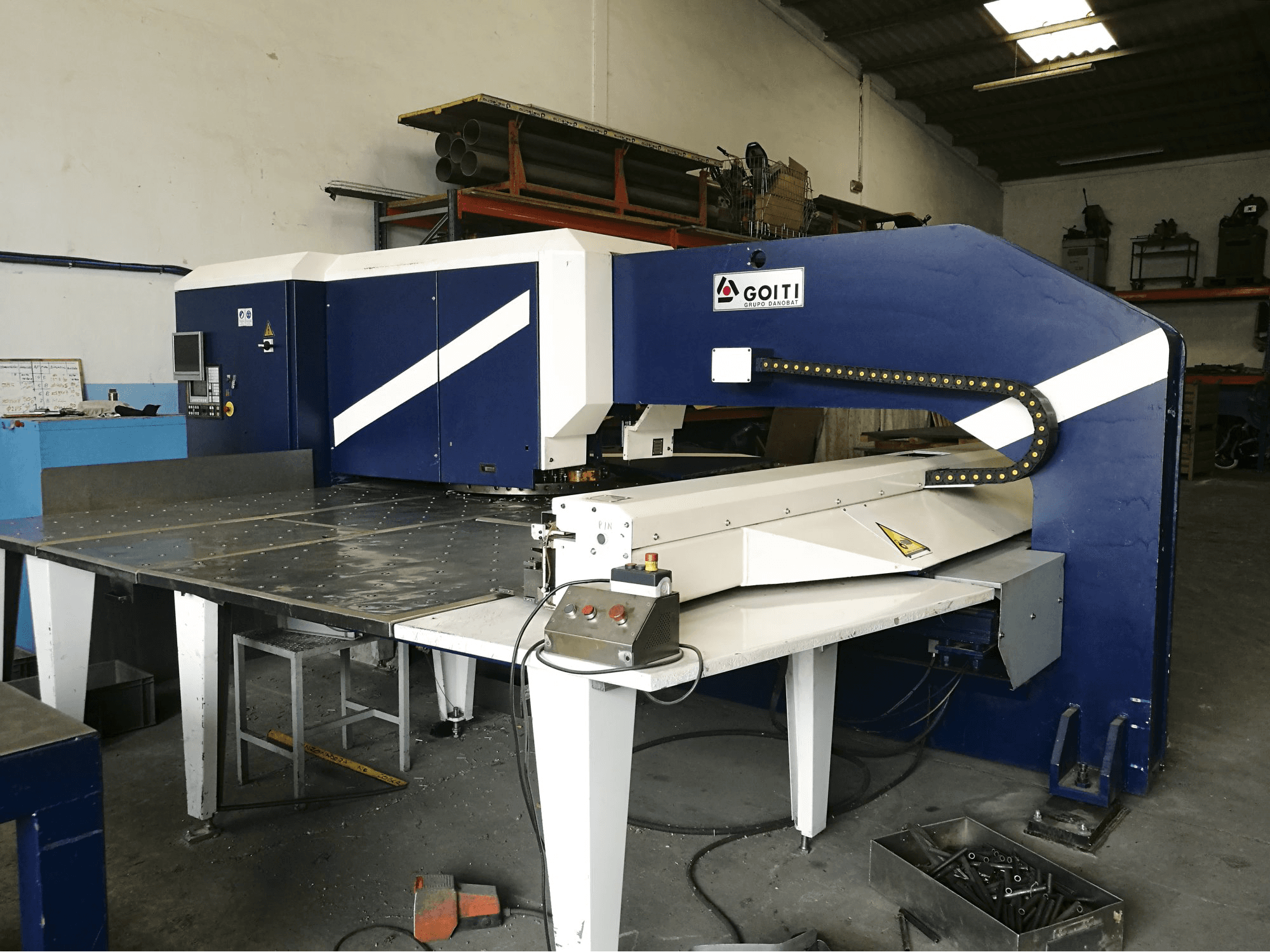 Makine GOITI - Sağdan görünüm PGA-2