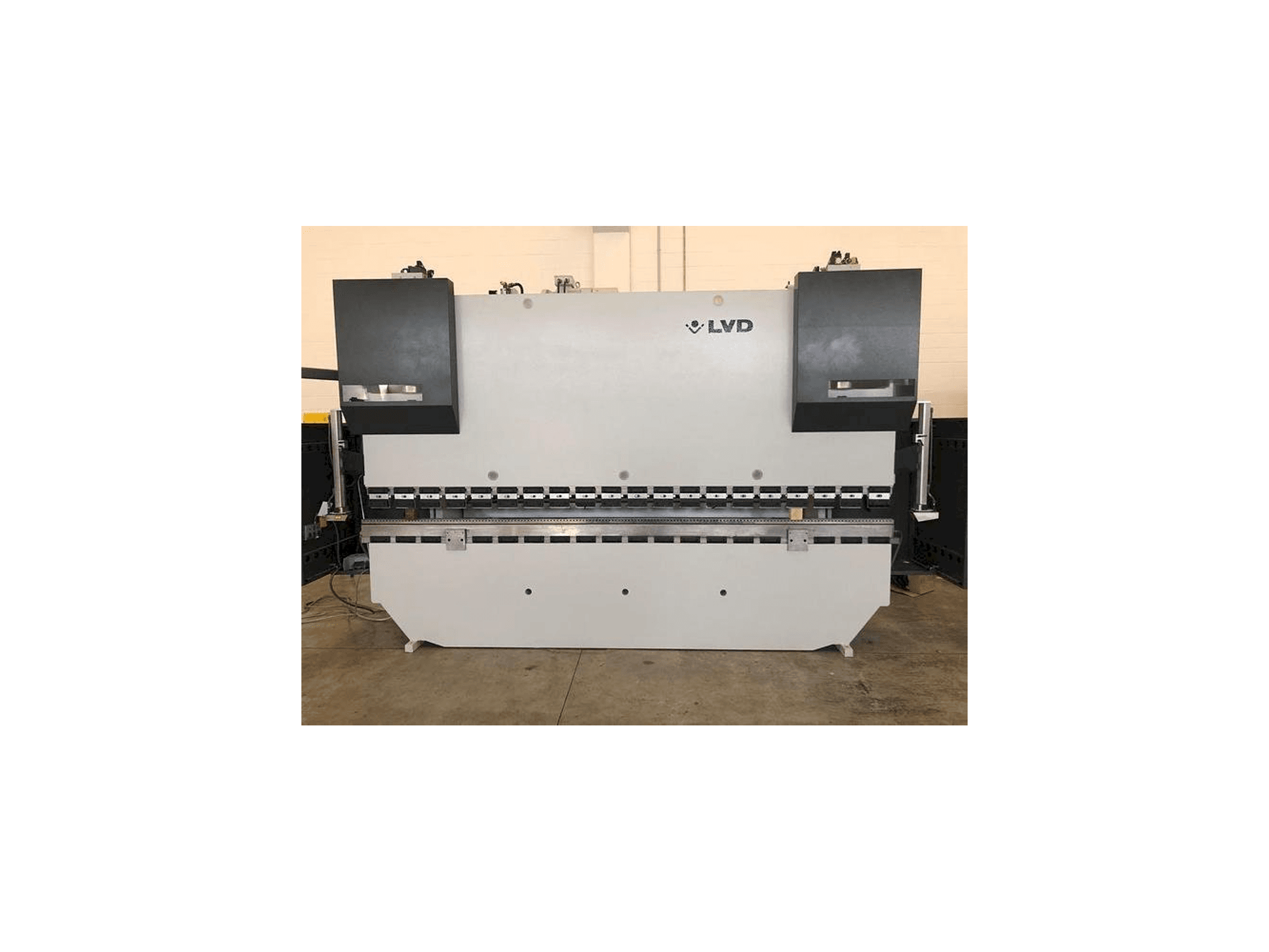 Makine LVD PPEB 170/40 - Önden görünüm