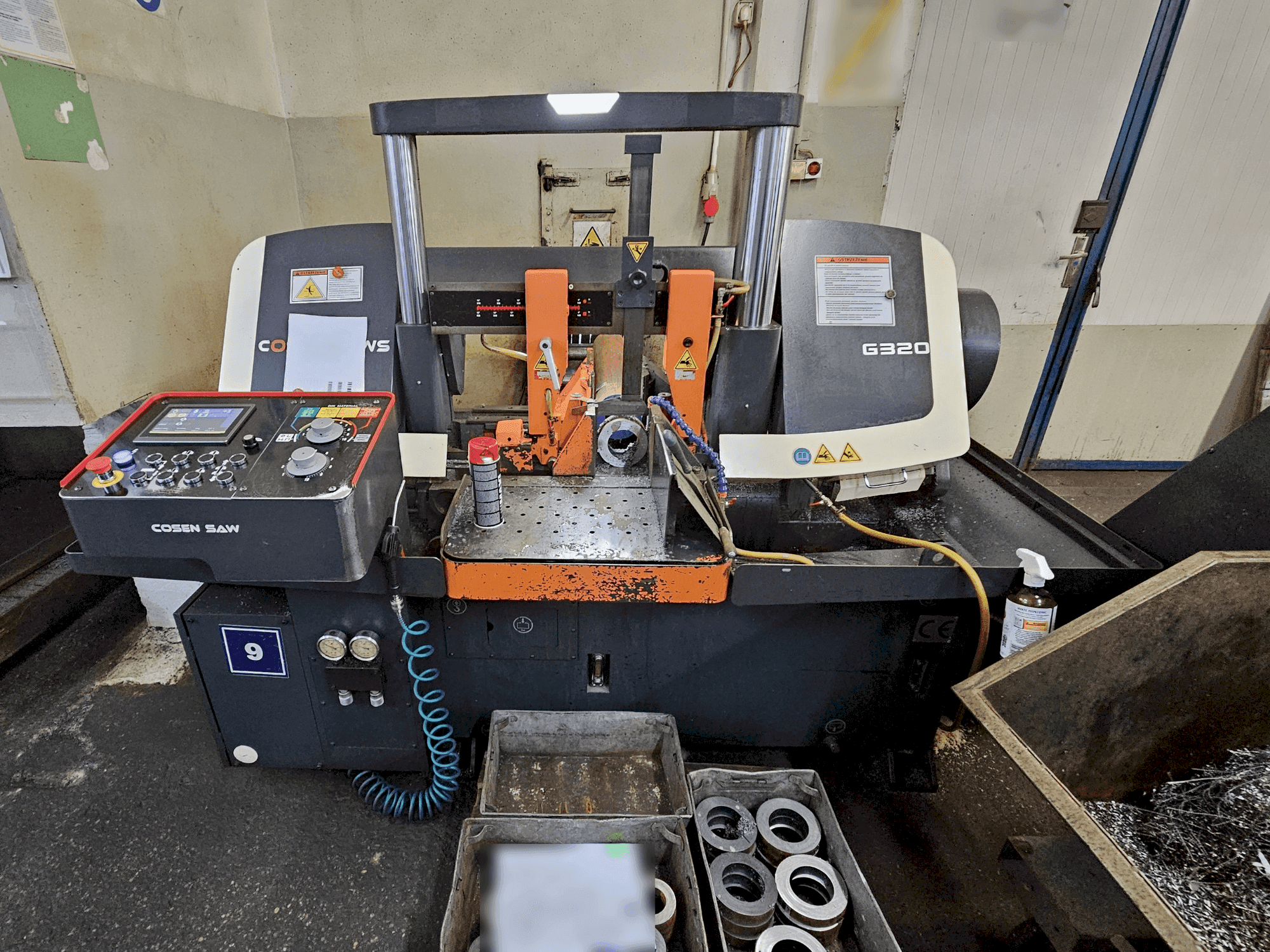 Makine Cosen G320 - Önden görünüm